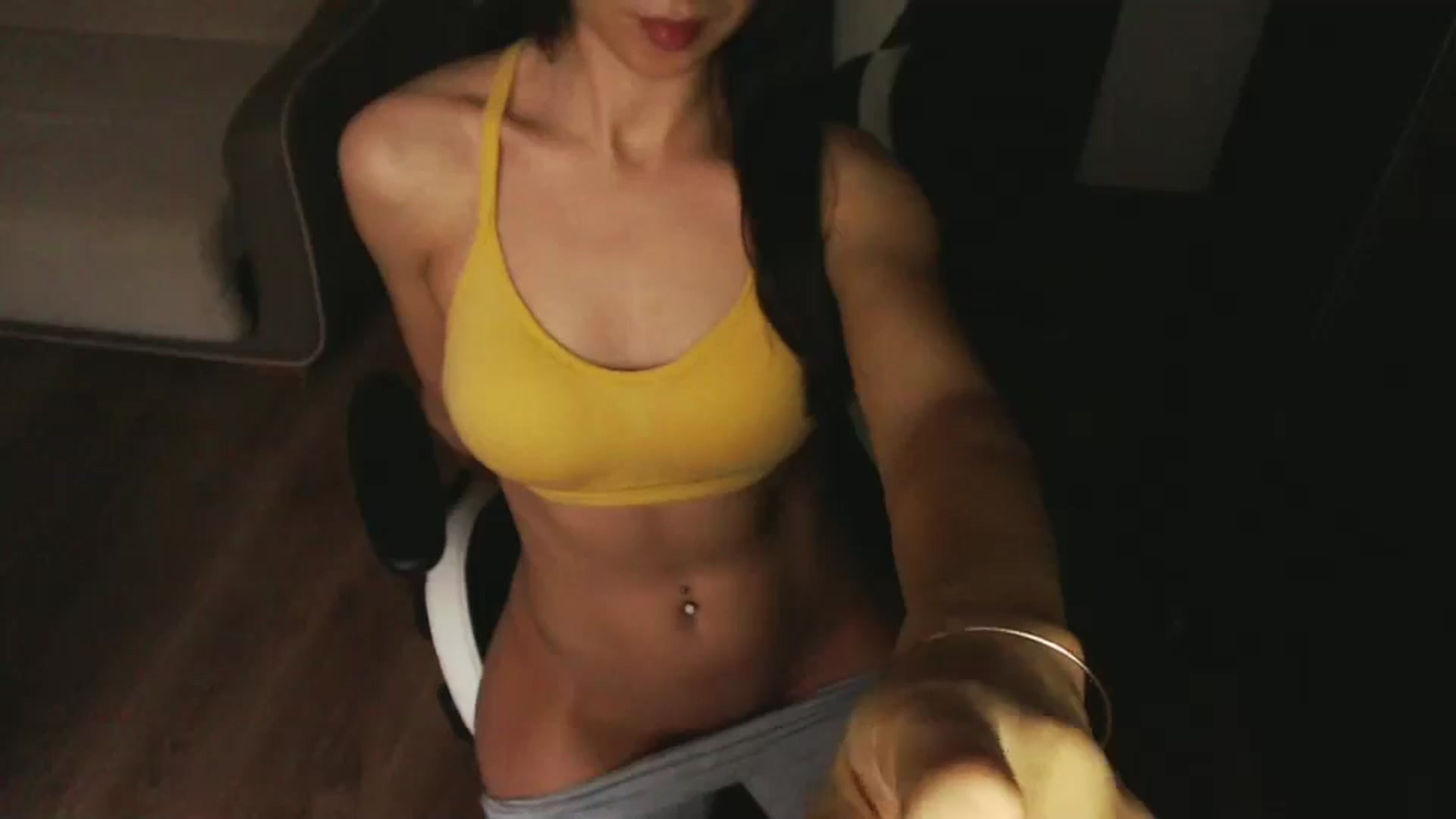 Gallery image thumbnail from InnaVeles's myfreecams stream on, 12/10/2024, 12:04 image 3 of 20