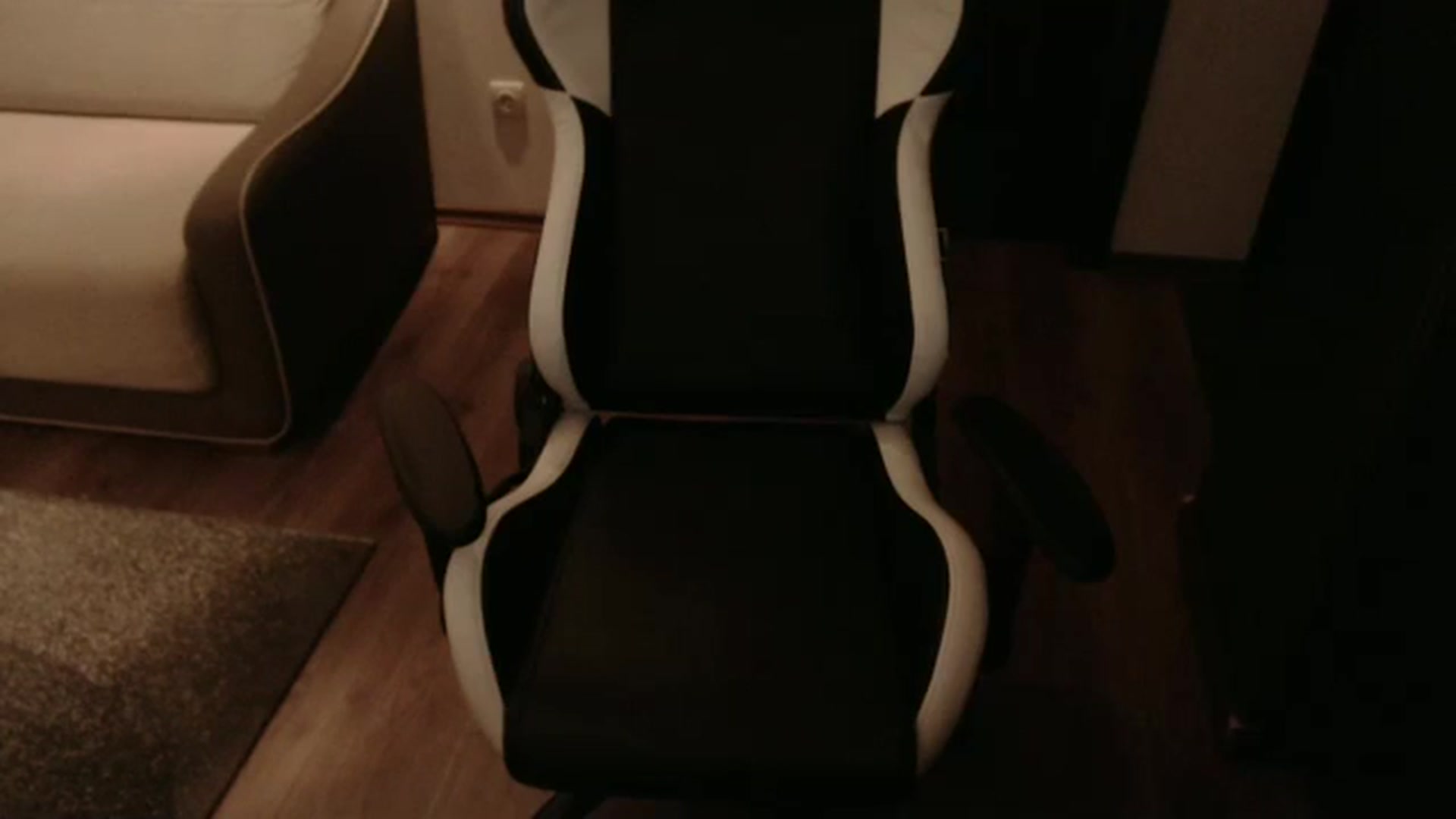 Gallery image thumbnail from InnaVeles's myfreecams stream on, 03/18/2025, 08:32 image 12 of 20