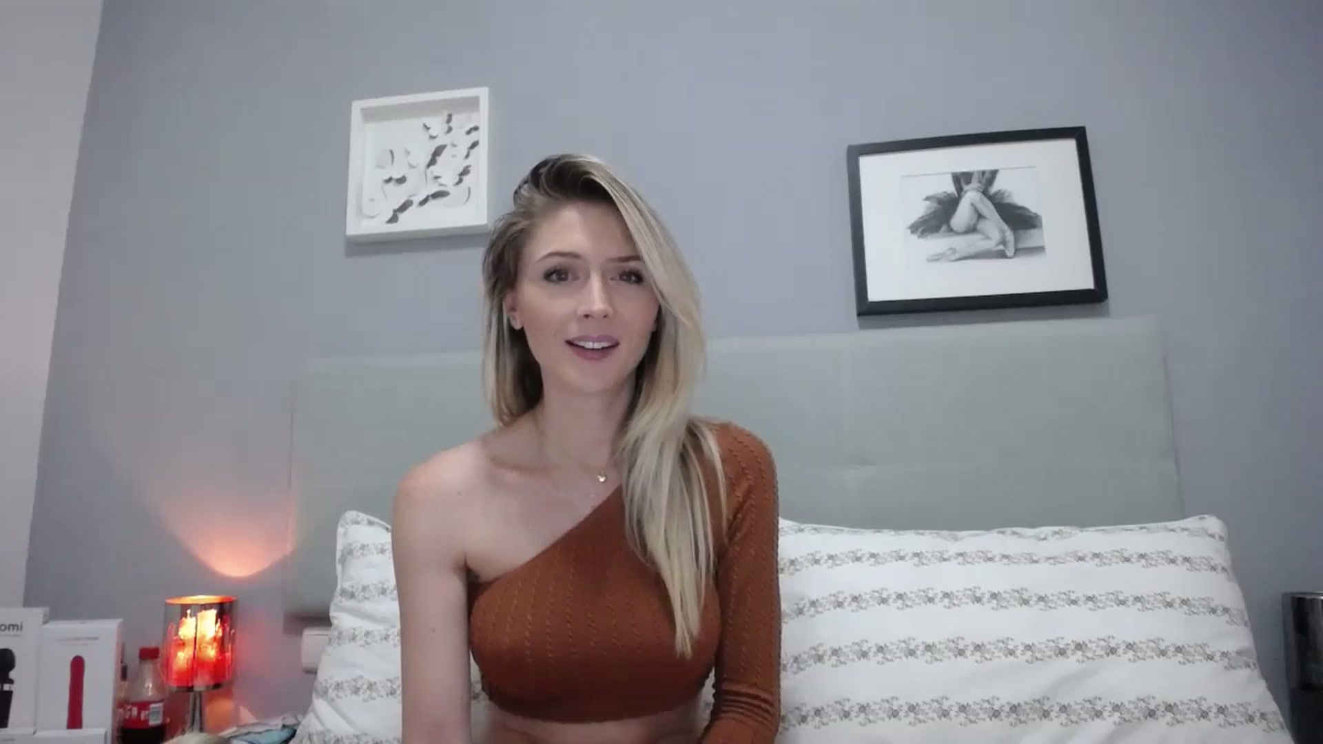 Gallery image thumbnail from Inna_inna1's myfreecams stream on, 11/28/2023, 12:47 image 11 of 20