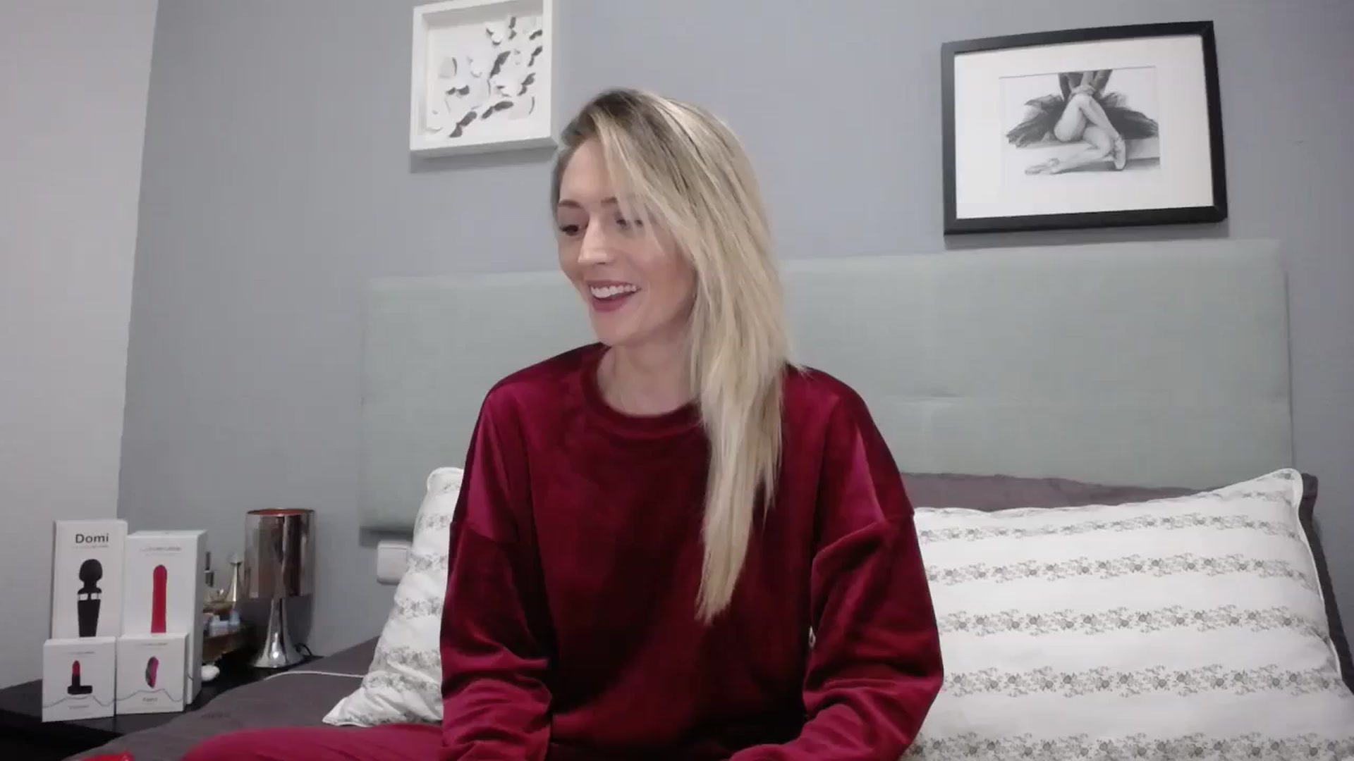 Gallery image thumbnail from Inna_inna1's myfreecams stream on, 12/05/2023, 14:08 image 6 of 20