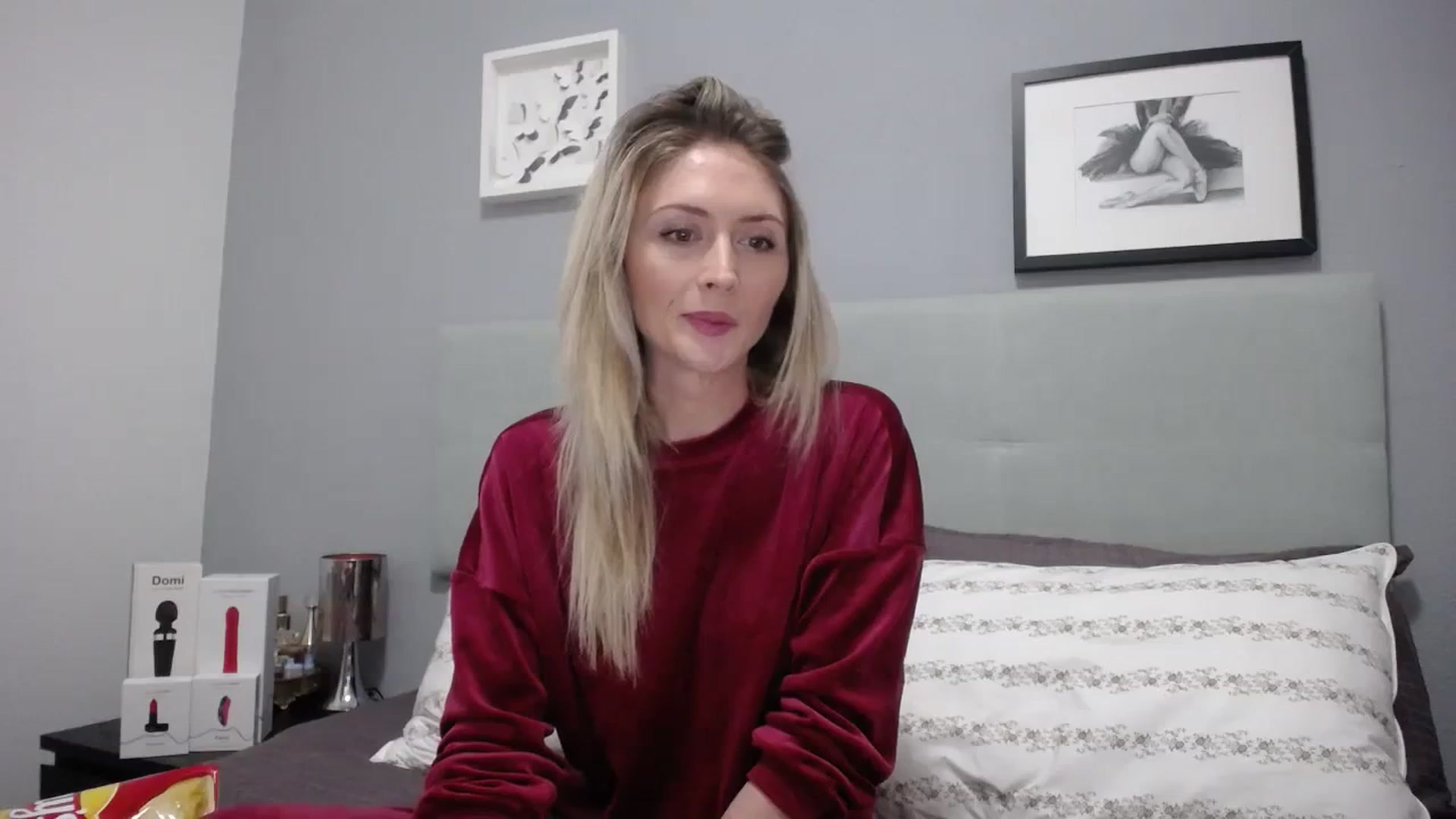 Gallery image thumbnail from Inna_inna1's myfreecams stream on, 12/05/2023, 14:50 image 9 of 20