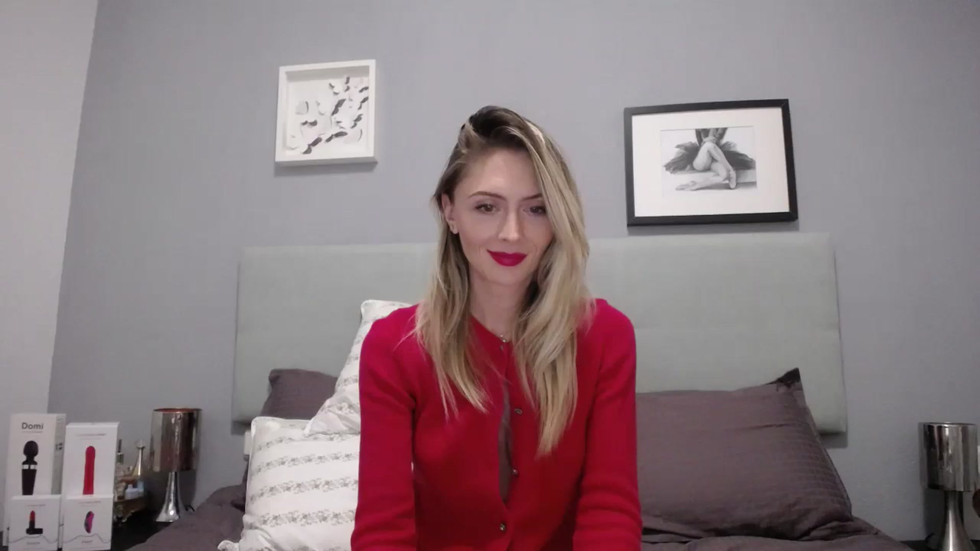 Gallery image thumbnail from Inna_inna1's myfreecams stream on, 12/08/2023, 15:46 image 10 of 20