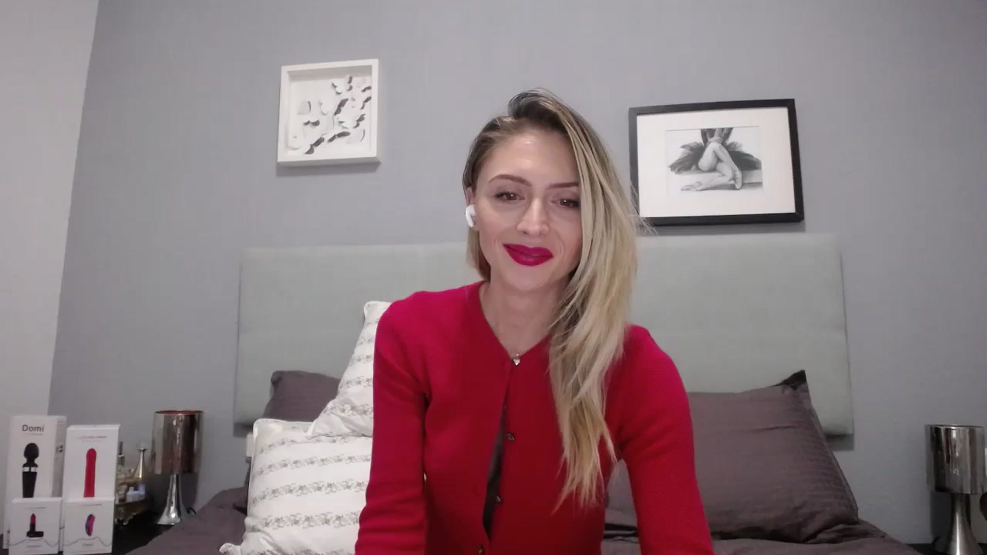 Gallery image thumbnail from Inna_inna1's myfreecams stream on, 12/08/2023, 15:46 image 20 of 20