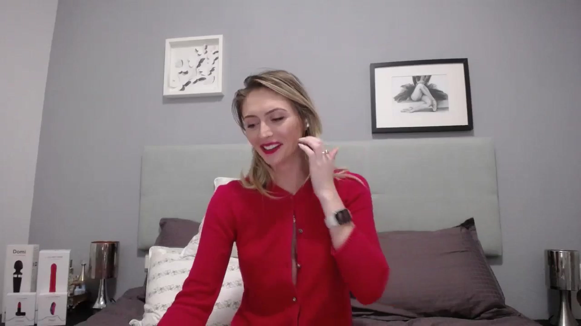 Gallery image thumbnail from Inna_inna1's myfreecams stream on, 12/08/2023, 15:46 image 17 of 20