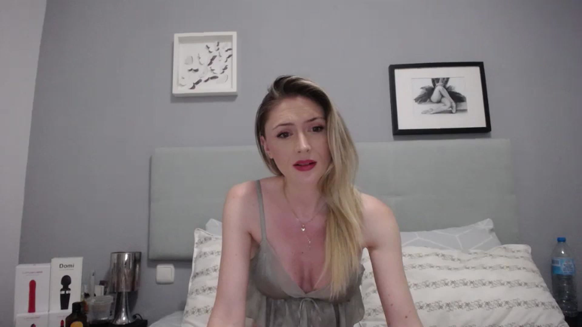 Gallery image thumbnail from Inna_inna1's myfreecams stream on, 05/30/2024, 15:06 image 19 of 20