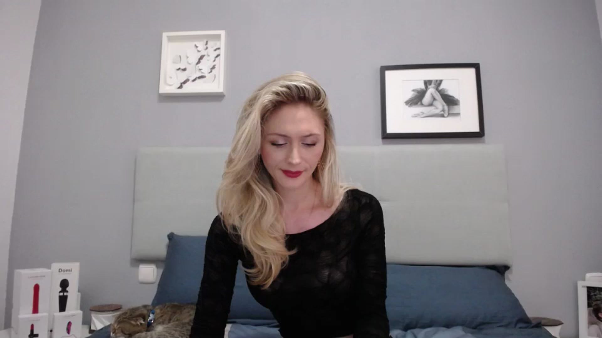 Gallery image thumbnail from Inna_inna1's myfreecams stream on, 03/10/2025, 15:56 image 11 of 20