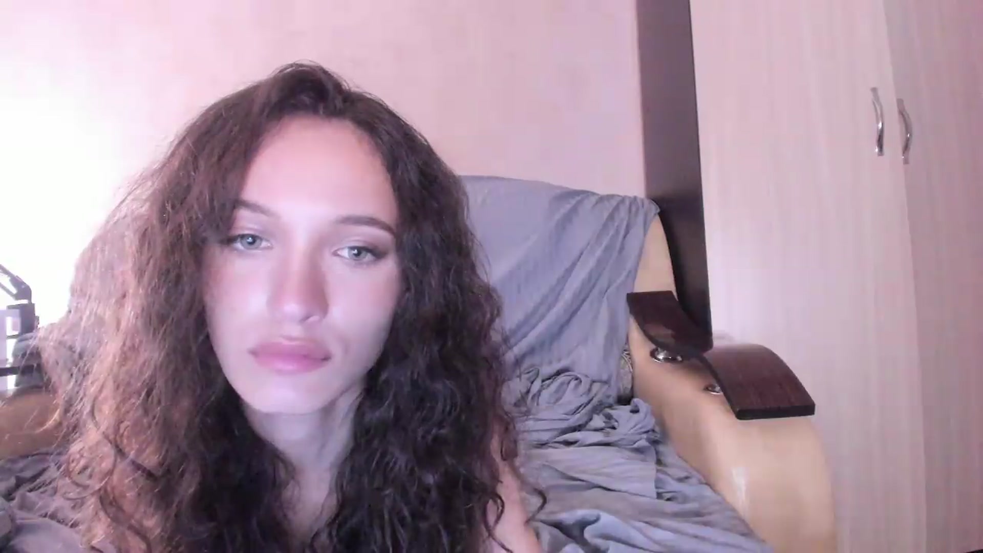 Gallery image thumbnail from InnocentEve_'s myfreecams stream on, 07/22/2026, 01:06 image 18 of 20