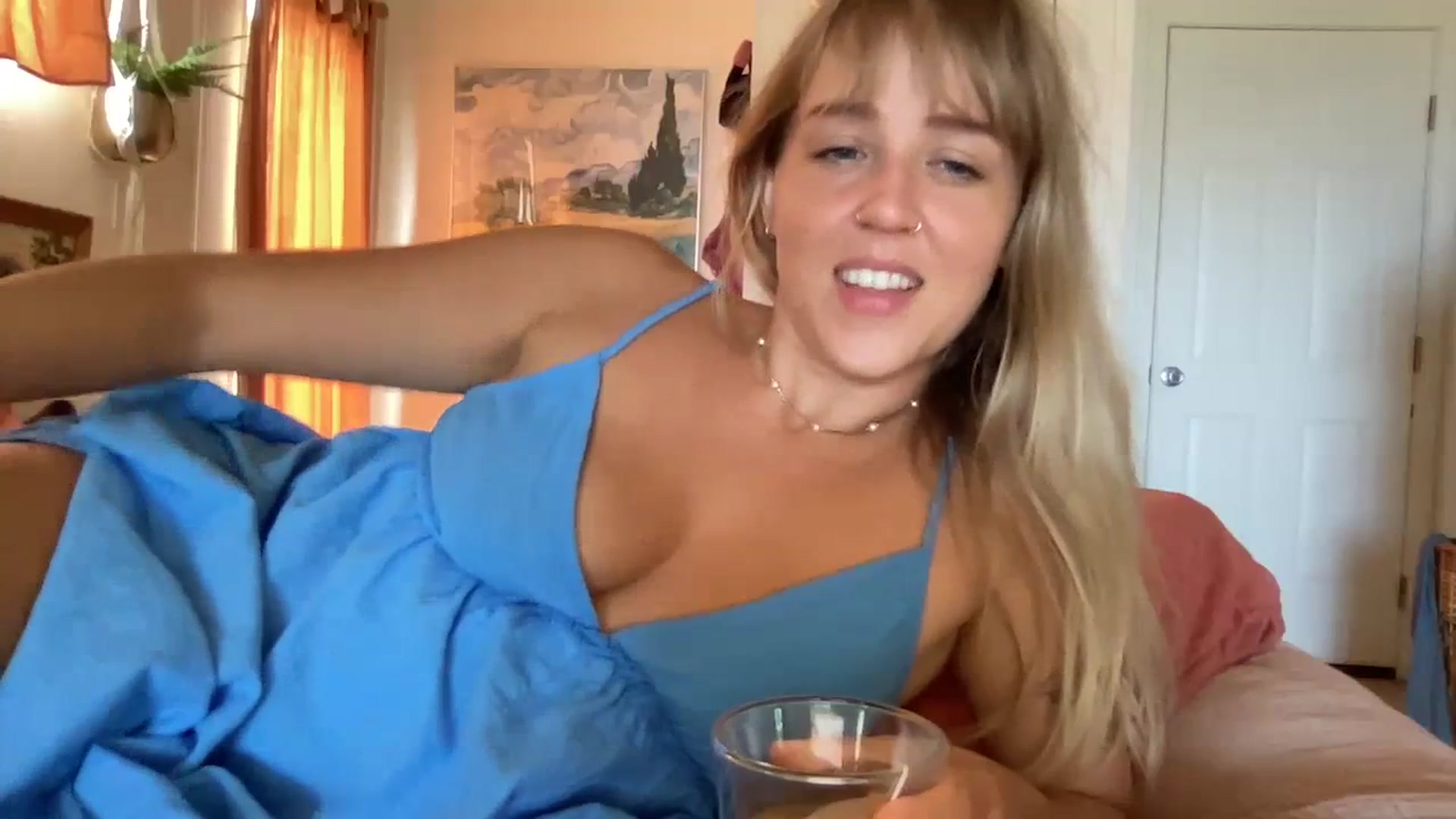 Gallery image thumbnail from InnocentIv's myfreecams stream on, 06/09/2023, 21:08 image 13 of 20
