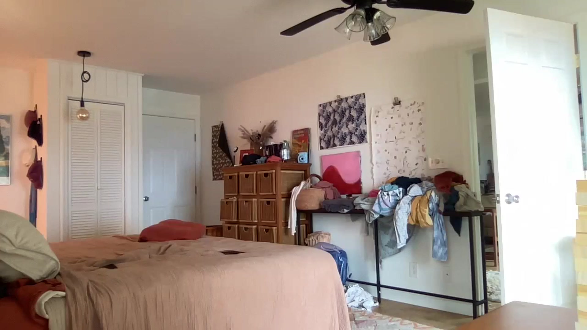 Gallery image thumbnail from InnocentIv's myfreecams stream on, 06/15/2023, 21:46 image 15 of 20