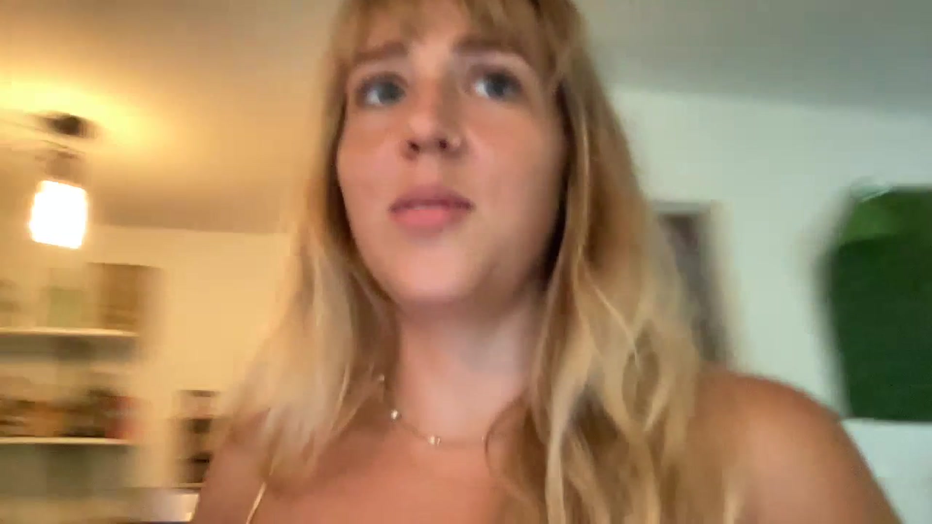 Gallery image thumbnail from InnocentIv's myfreecams stream on, 07/21/2023, 21:41 image 11 of 20
