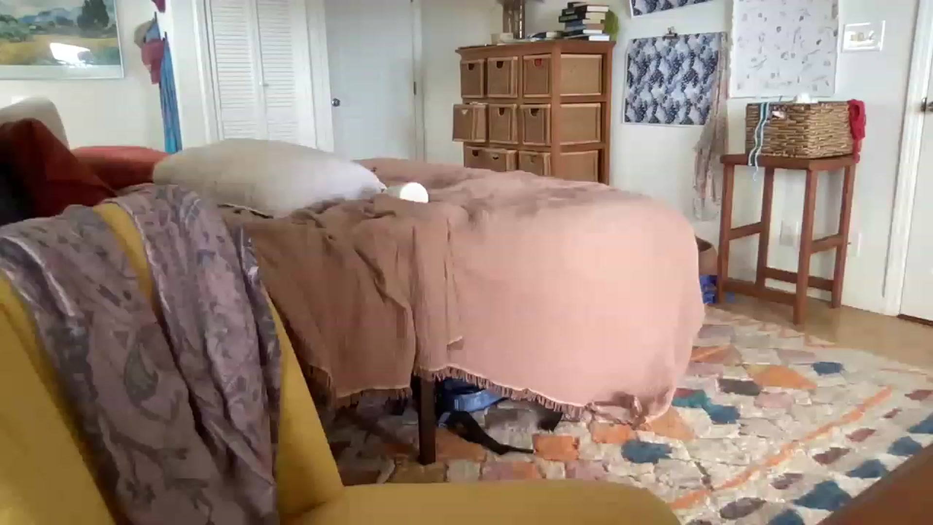 Gallery image thumbnail from InnocentIvy22's myfreecams stream on, 04/01/2023, 21:23 image 10 of 20