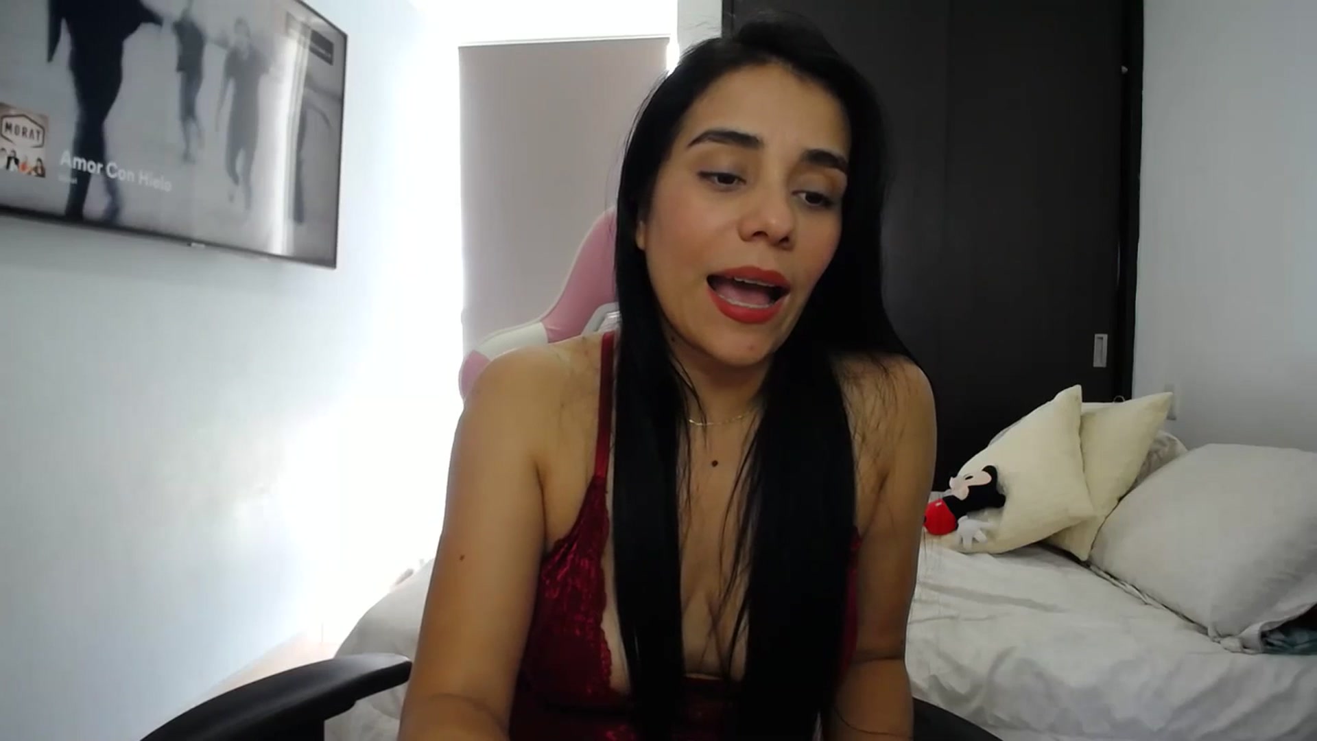 Gallery image thumbnail from InnocentJen's myfreecams stream on, 12/21/2023, 16:47 image 6 of 20