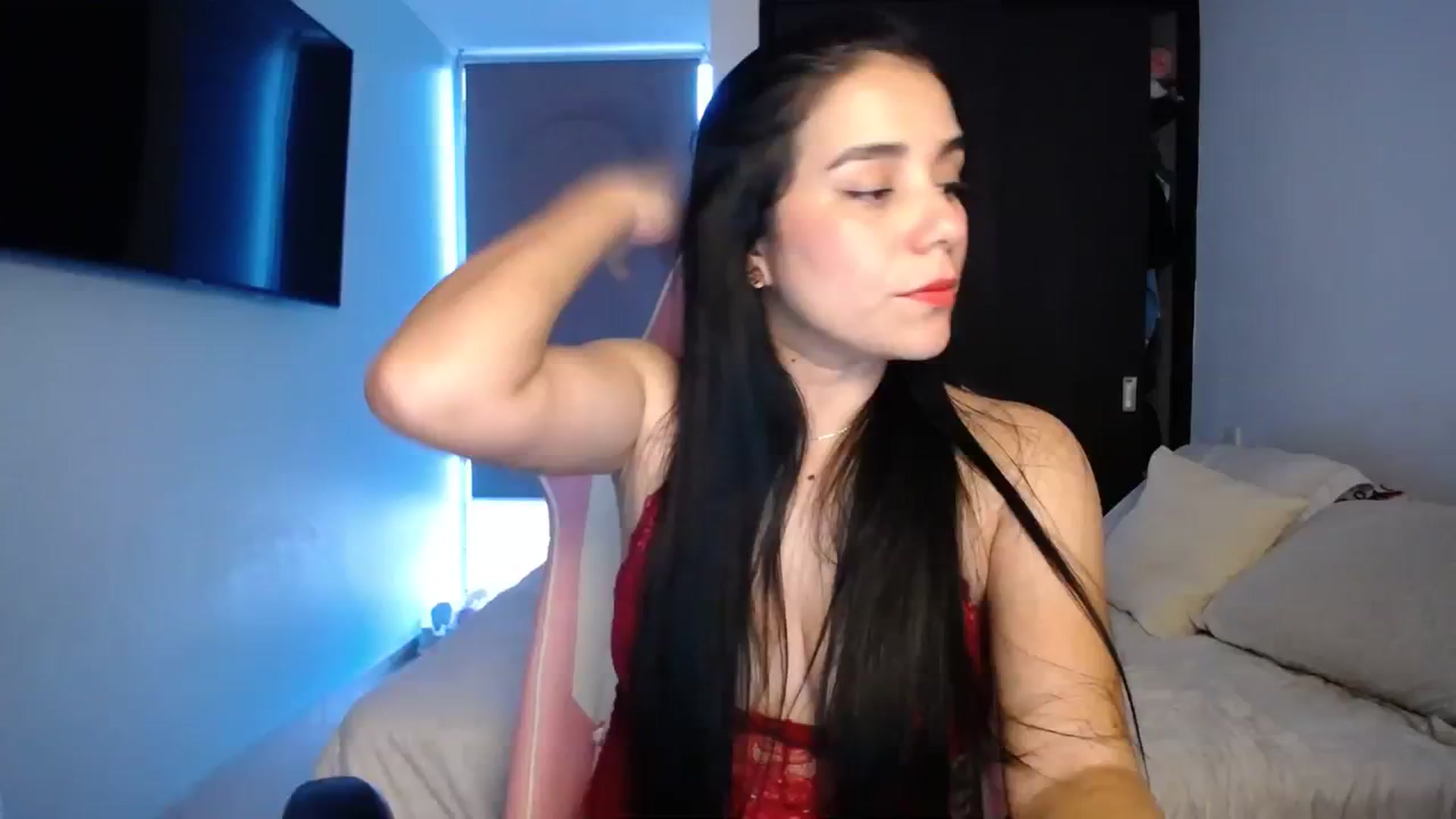 Gallery image thumbnail from InnocentJen's myfreecams stream on, 12/22/2023, 22:52 image 1 of 20