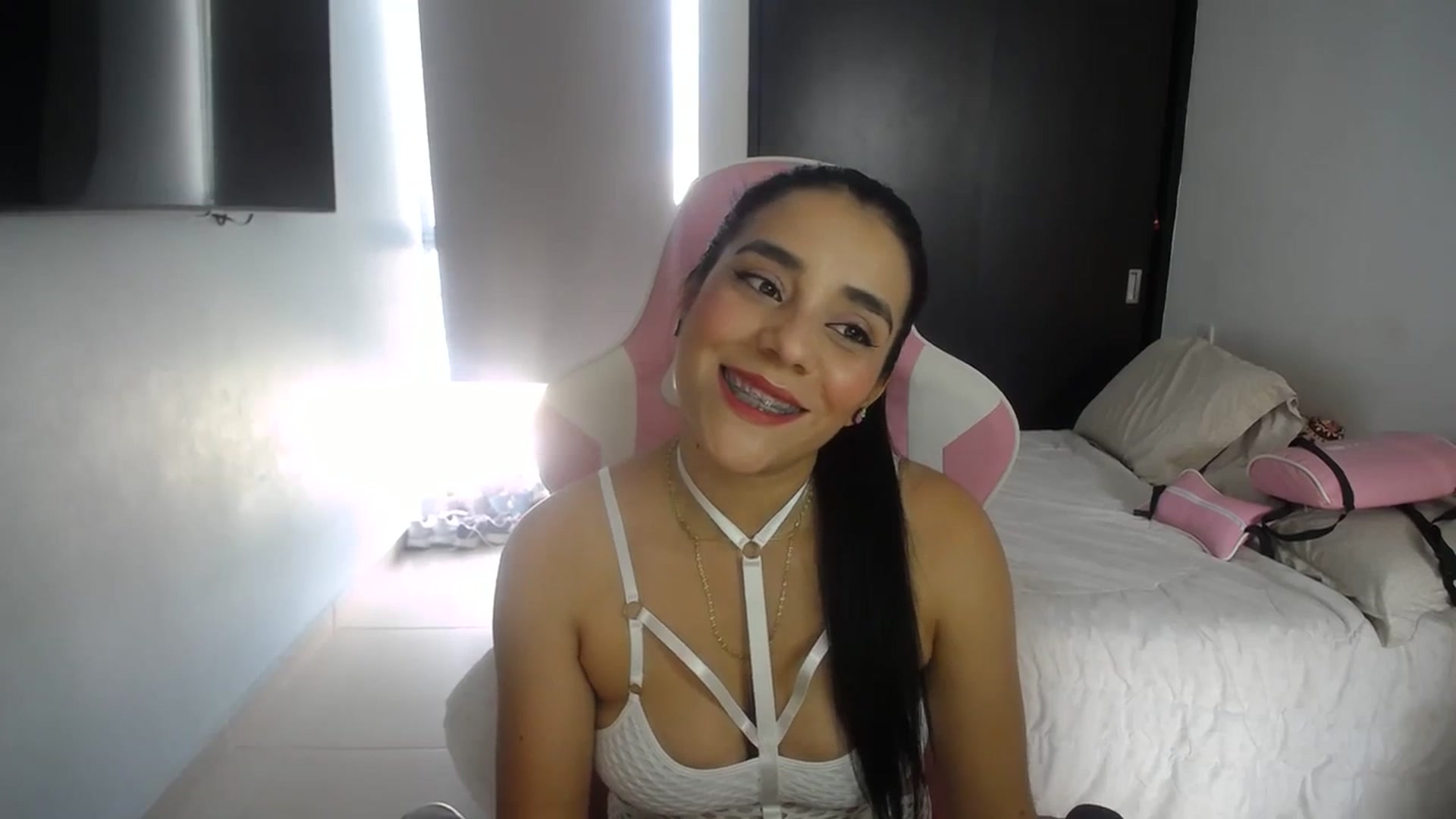 Gallery image thumbnail from InnocentJen's myfreecams stream on, 01/16/2024, 20:41 image 2 of 20