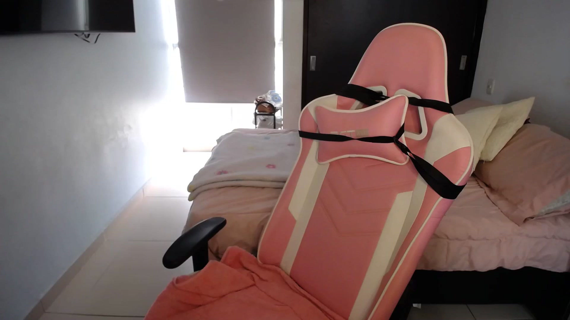 Gallery image thumbnail from InnocentJen's myfreecams stream on, 02/26/2024, 14:12 image 2 of 20