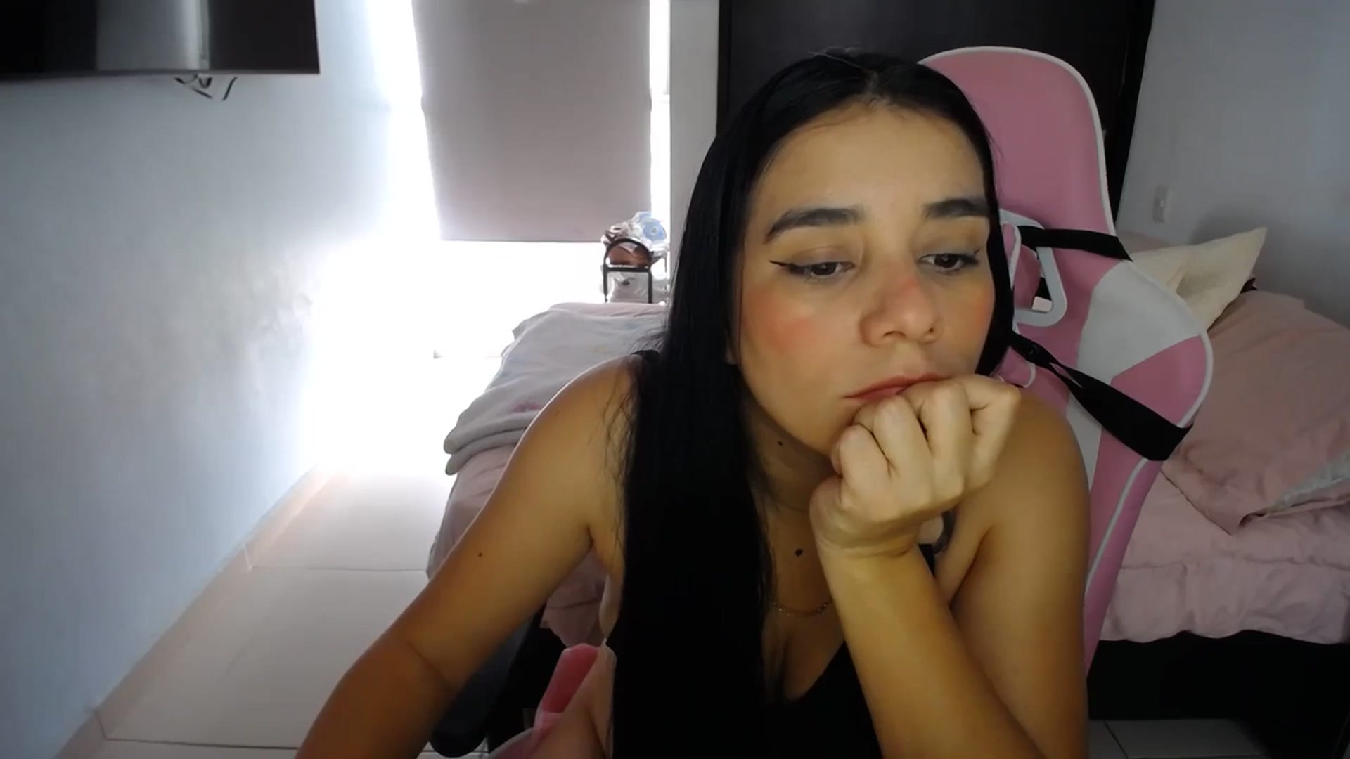 Gallery image thumbnail from InnocentJen's myfreecams stream on, 02/26/2024, 14:12 image 17 of 20