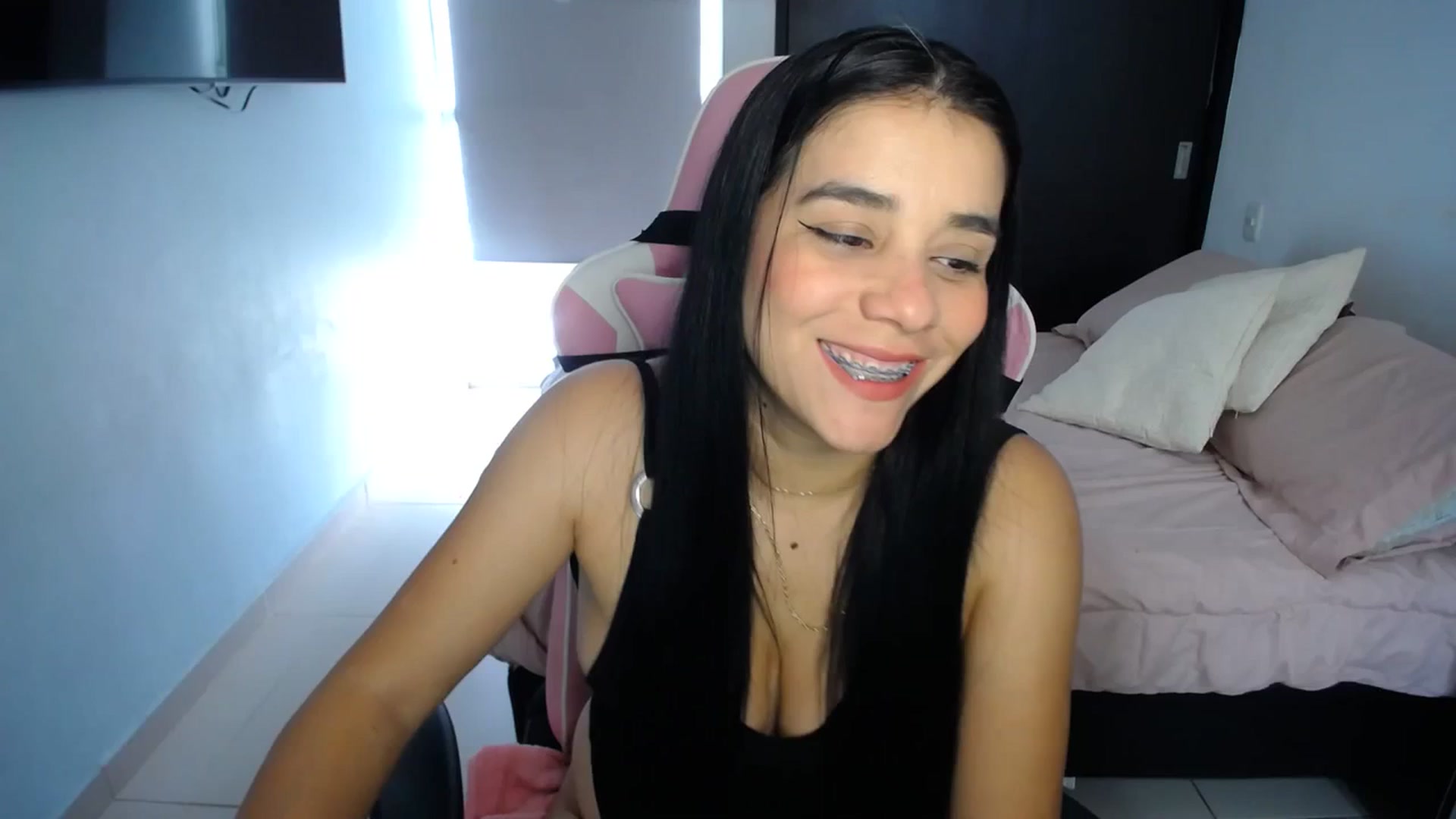 Gallery image thumbnail from InnocentJen's myfreecams stream on, 02/26/2024, 14:12 image 1 of 20