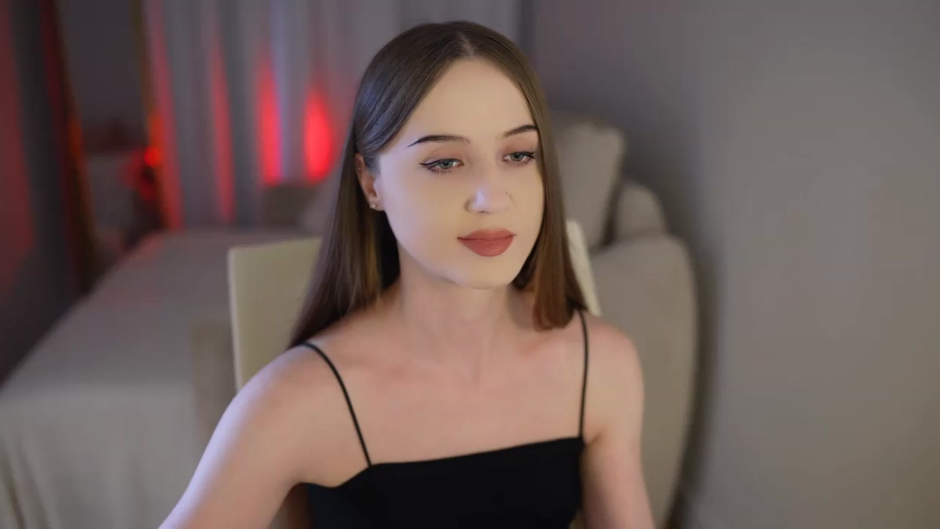 Gallery image thumbnail from InnocentS0ul's myfreecams stream on, 08/04/2026, 11:51 image 17 of 20