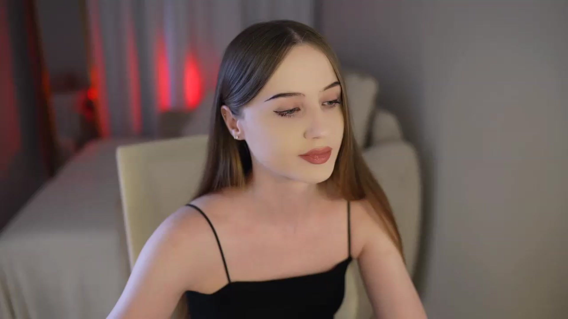 Gallery image thumbnail from InnocentS0ul's myfreecams stream on, 08/04/2026, 11:51 image 7 of 20