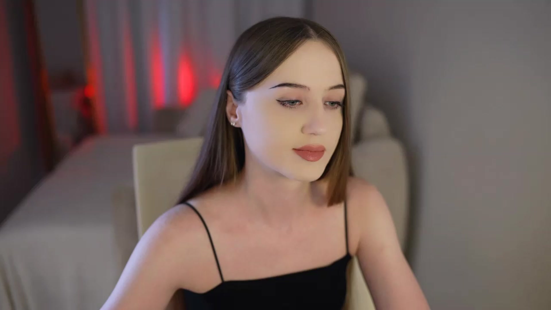 Gallery image thumbnail from InnocentS0ul's myfreecams stream on, 08/04/2026, 11:51 image 18 of 20