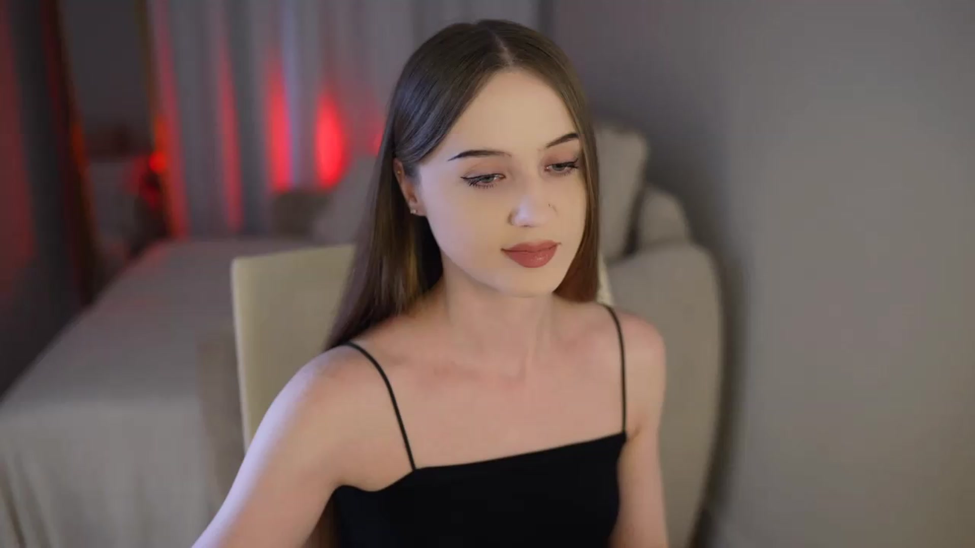 Gallery image thumbnail from InnocentS0ul's myfreecams stream on, 08/04/2026, 11:51 image 15 of 20