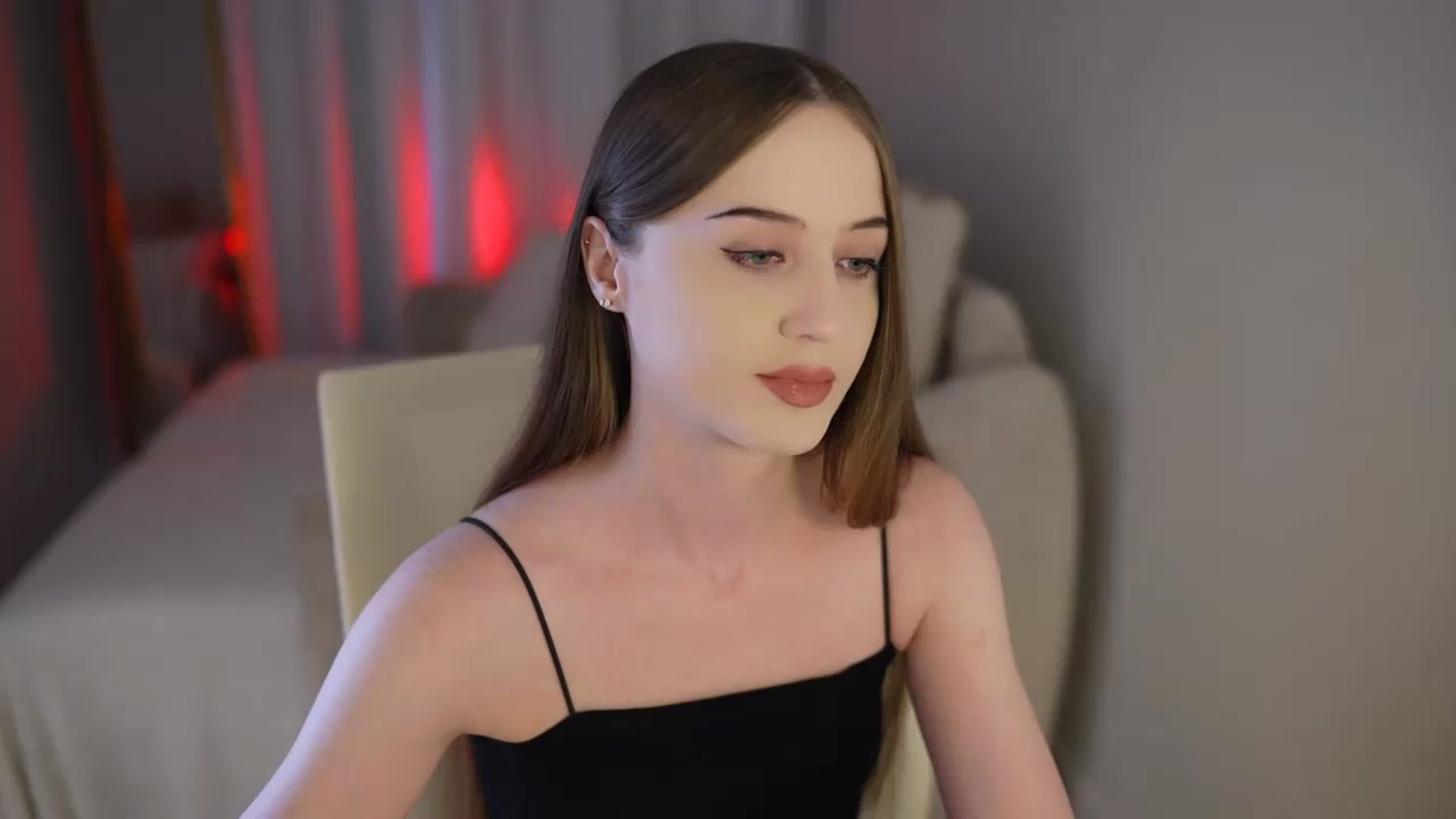 Gallery image thumbnail from InnocentS0ul's myfreecams stream on, 08/04/2026, 11:51 image 2 of 20