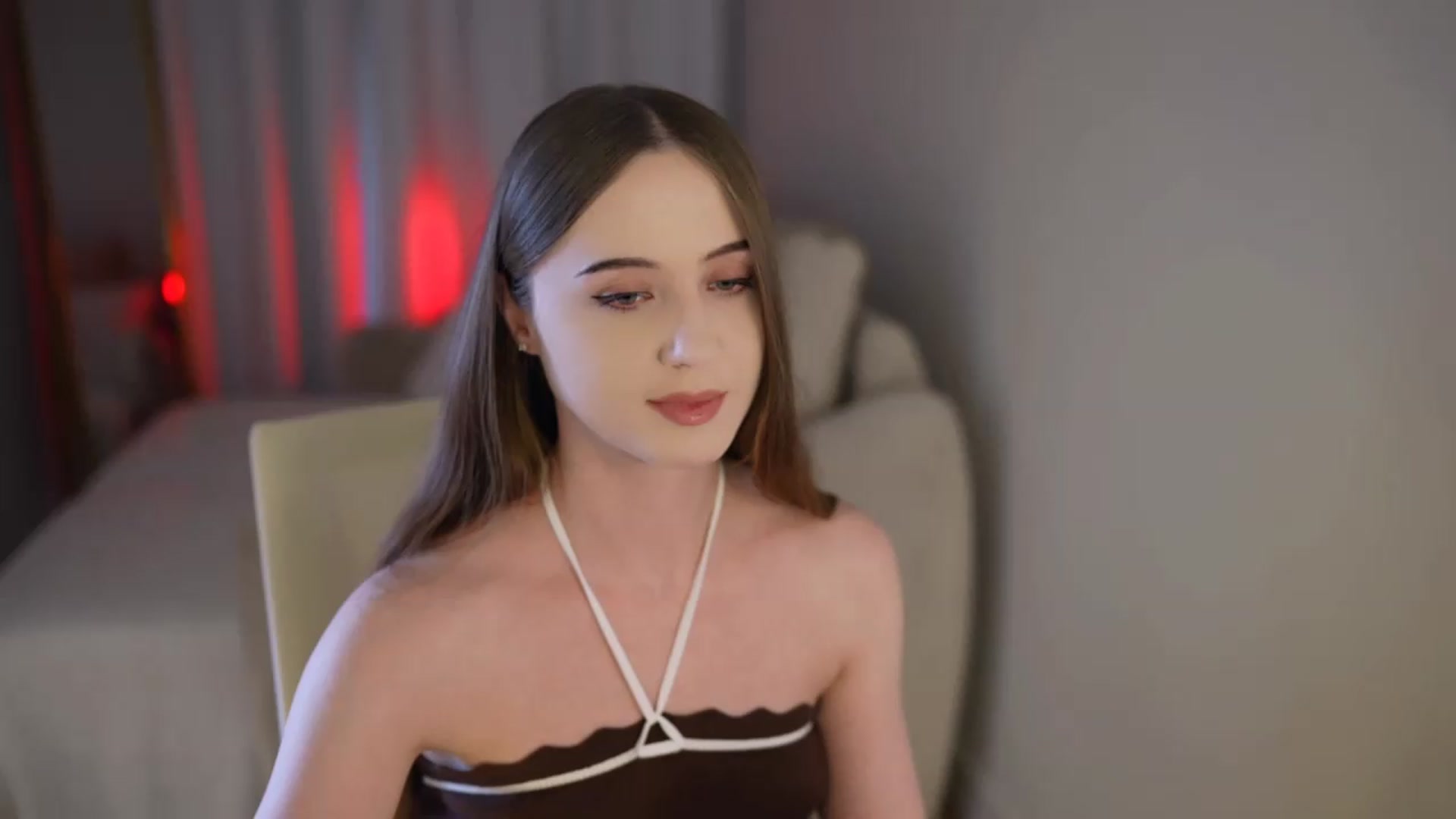 Gallery image thumbnail from InnocentS0ul's myfreecams stream on, 08/19/2026, 13:33 image 9 of 20