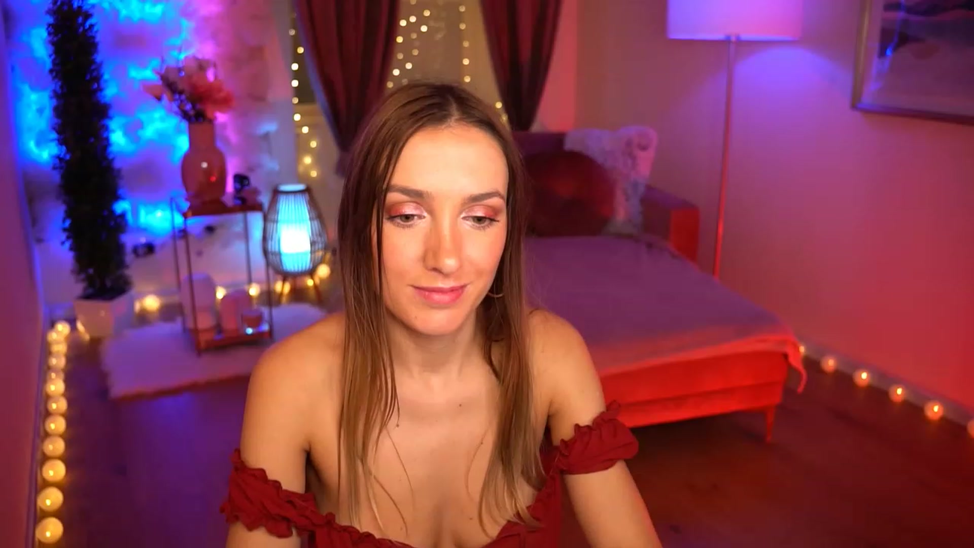 Gallery image thumbnail from Innocent_Lea's myfreecams stream on, 11/22/2023, 20:21 image 11 of 20