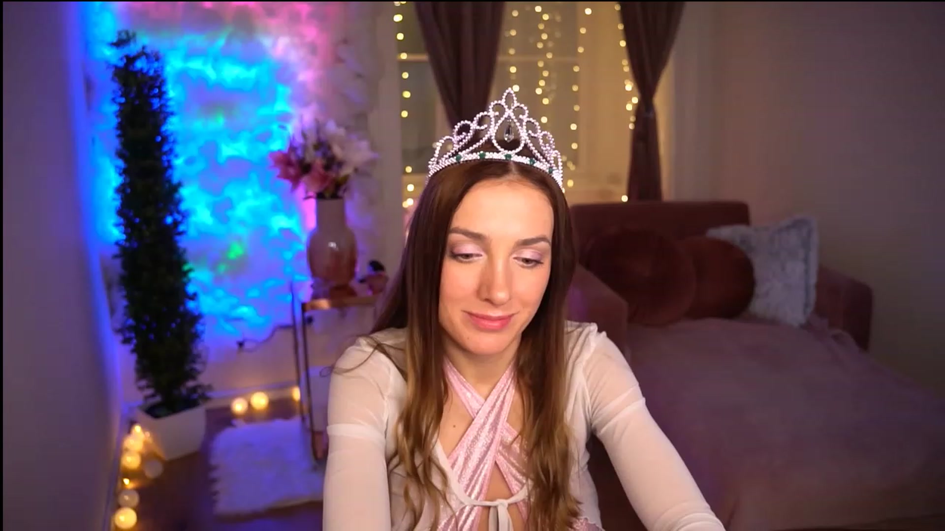 Gallery image thumbnail from Innocent_Lea's myfreecams stream on, 01/12/2024, 20:50 image 1 of 20