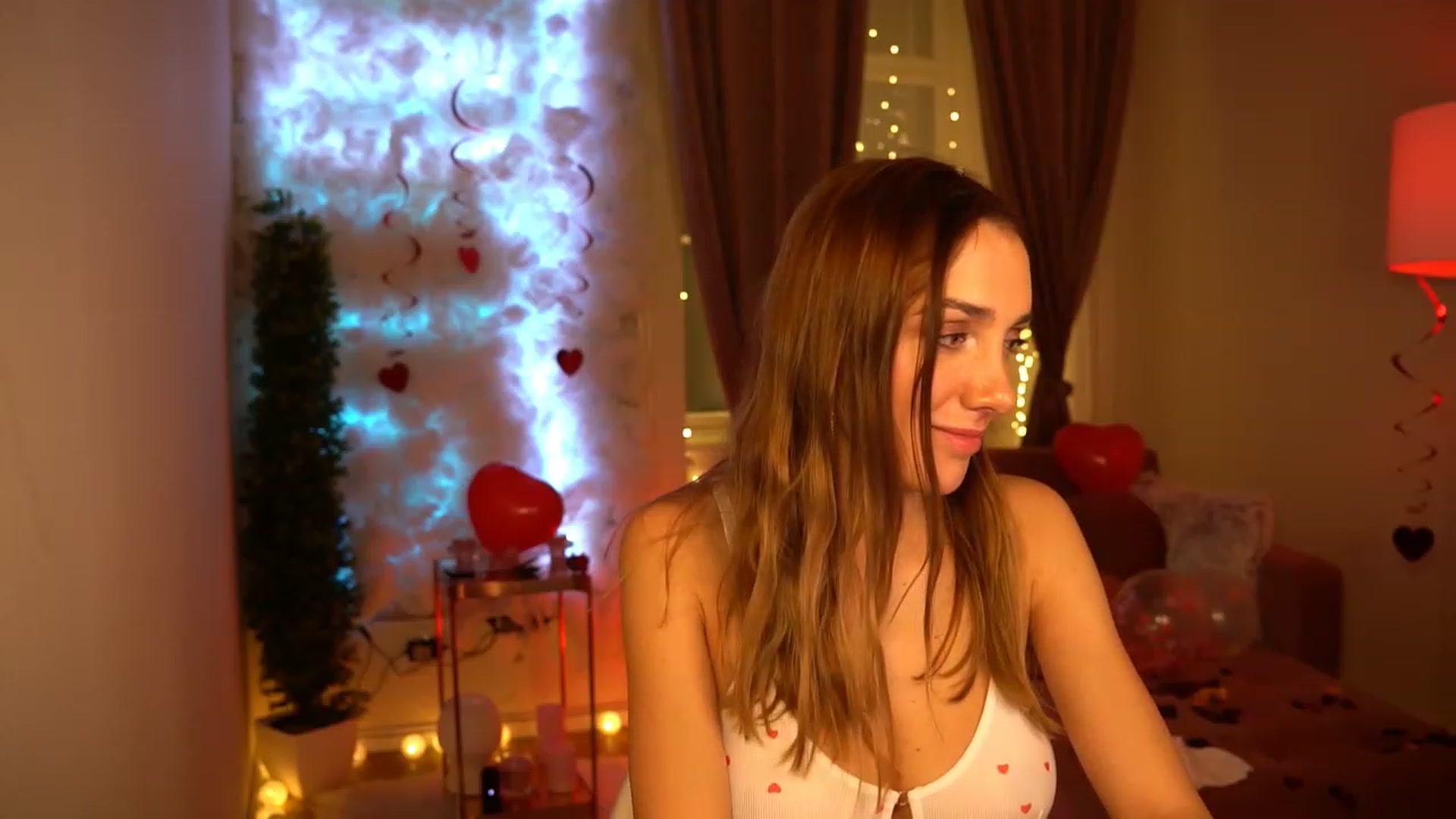Gallery image thumbnail from Innocent_Lea's myfreecams stream on, 02/13/2024, 22:32 image 9 of 20
