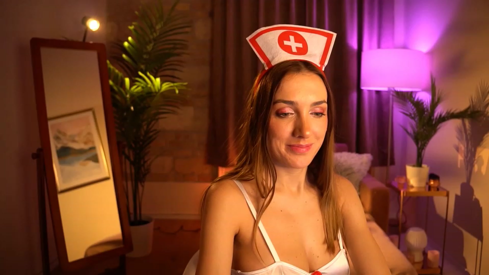 Gallery image thumbnail from Innocent_Lea's myfreecams stream on, 02/27/2024, 19:14 image 7 of 20