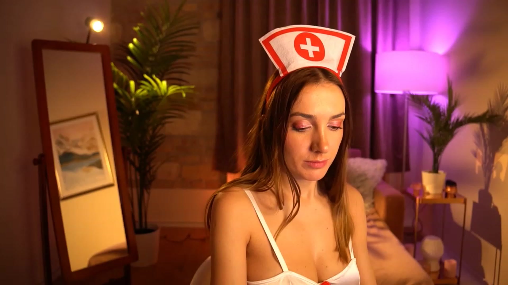 Gallery image thumbnail from Innocent_Lea's myfreecams stream on, 02/27/2024, 19:14 image 10 of 20