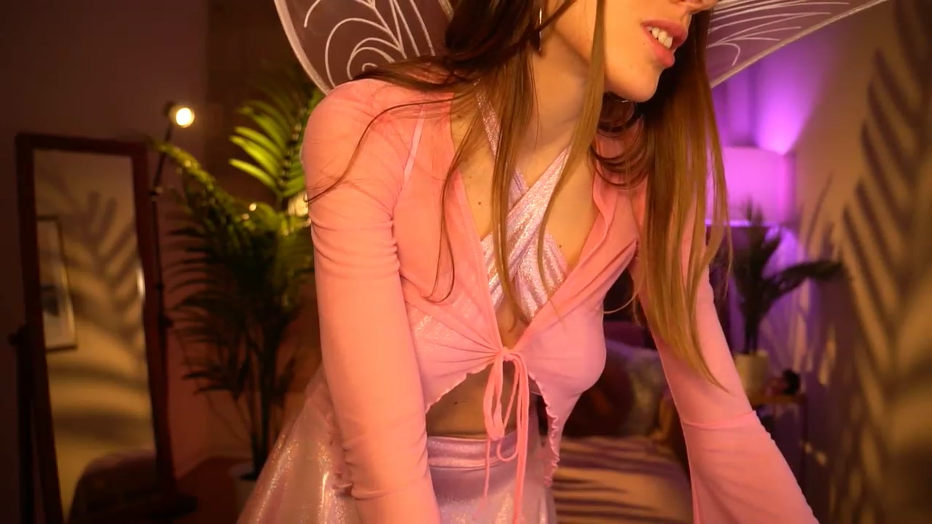 Gallery image thumbnail from Innocent_Lea's myfreecams stream on, 03/05/2024, 19:43 image 19 of 20