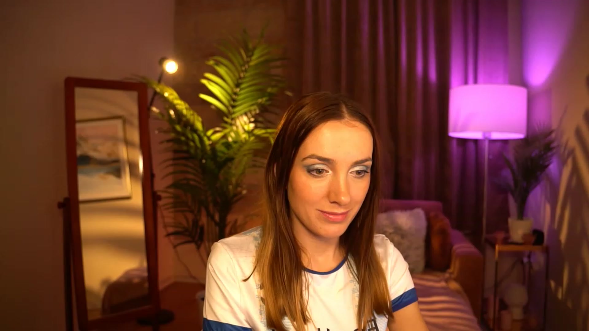 Gallery image thumbnail from Innocent_Lea's myfreecams stream on, 03/17/2024, 21:02 image 19 of 20