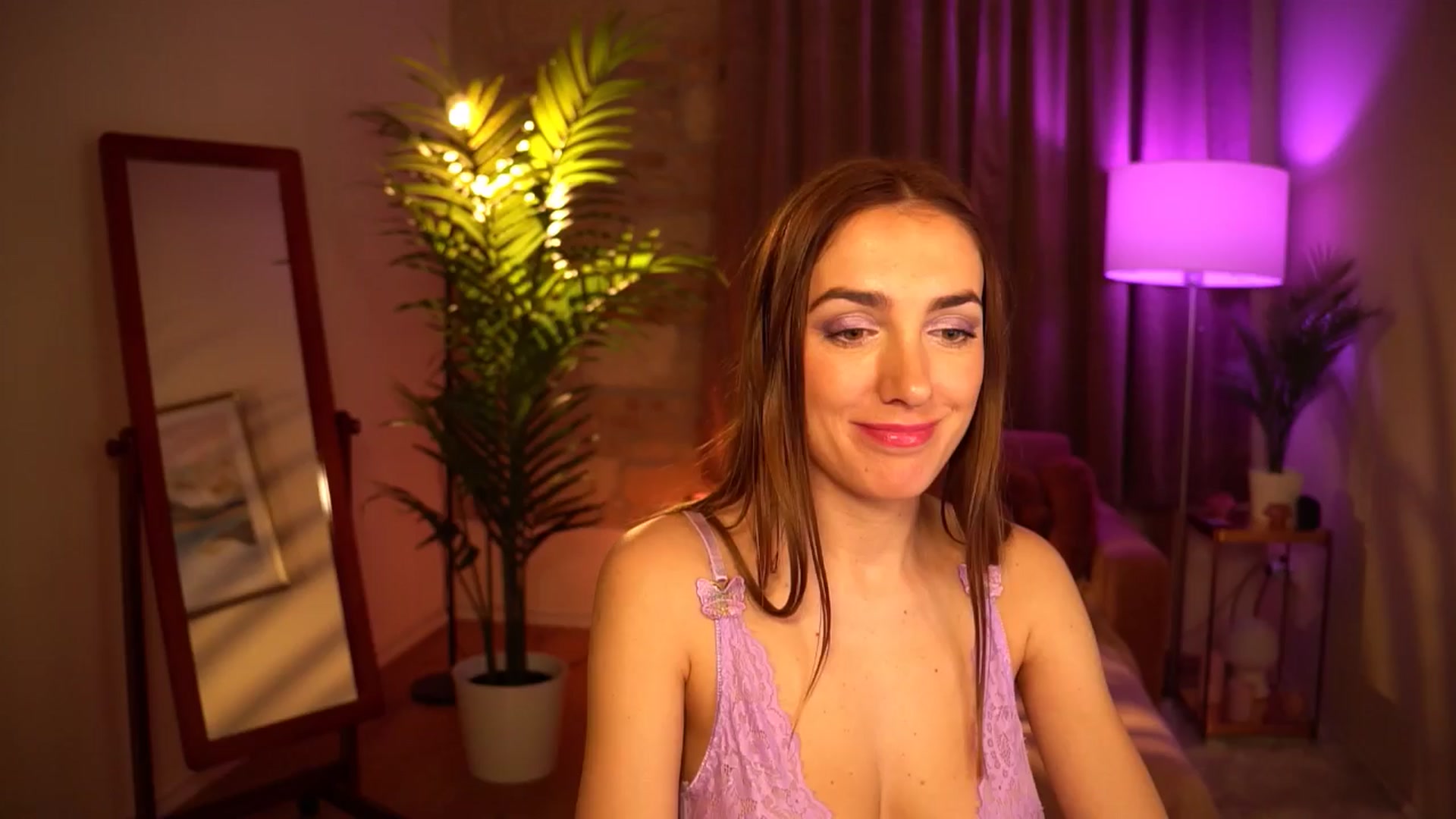 Gallery image thumbnail from Innocent_Lea's myfreecams stream on, 03/26/2024, 22:53 image 2 of 20