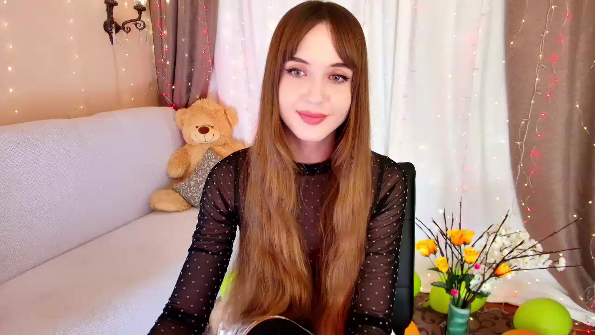Gallery image thumbnail from Innocent_Soul's myfreecams stream on, 11/14/2022, 17:03 image 13 of 20