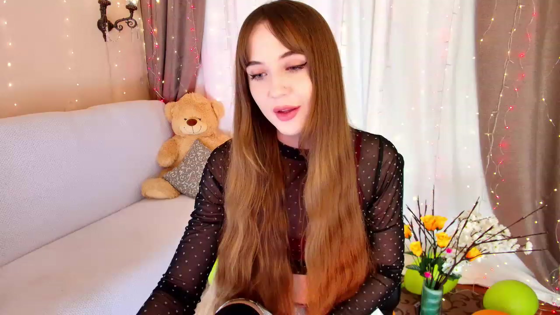 Gallery image thumbnail from Innocent_Soul's myfreecams stream on, 11/14/2022, 17:03 image 2 of 20