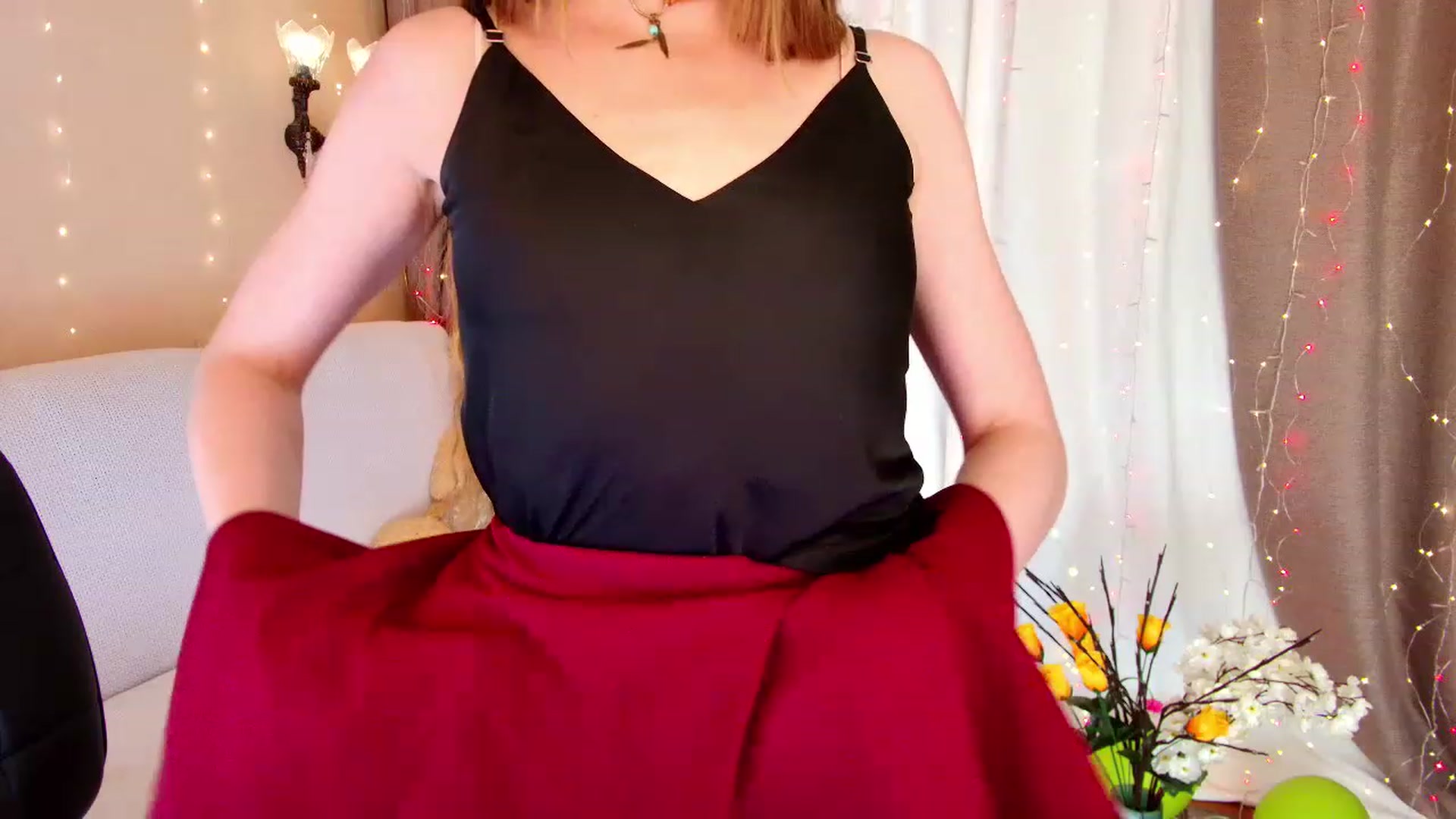 Gallery image thumbnail from Innocent_Soul's myfreecams stream on, 11/28/2022, 17:23 image 2 of 20