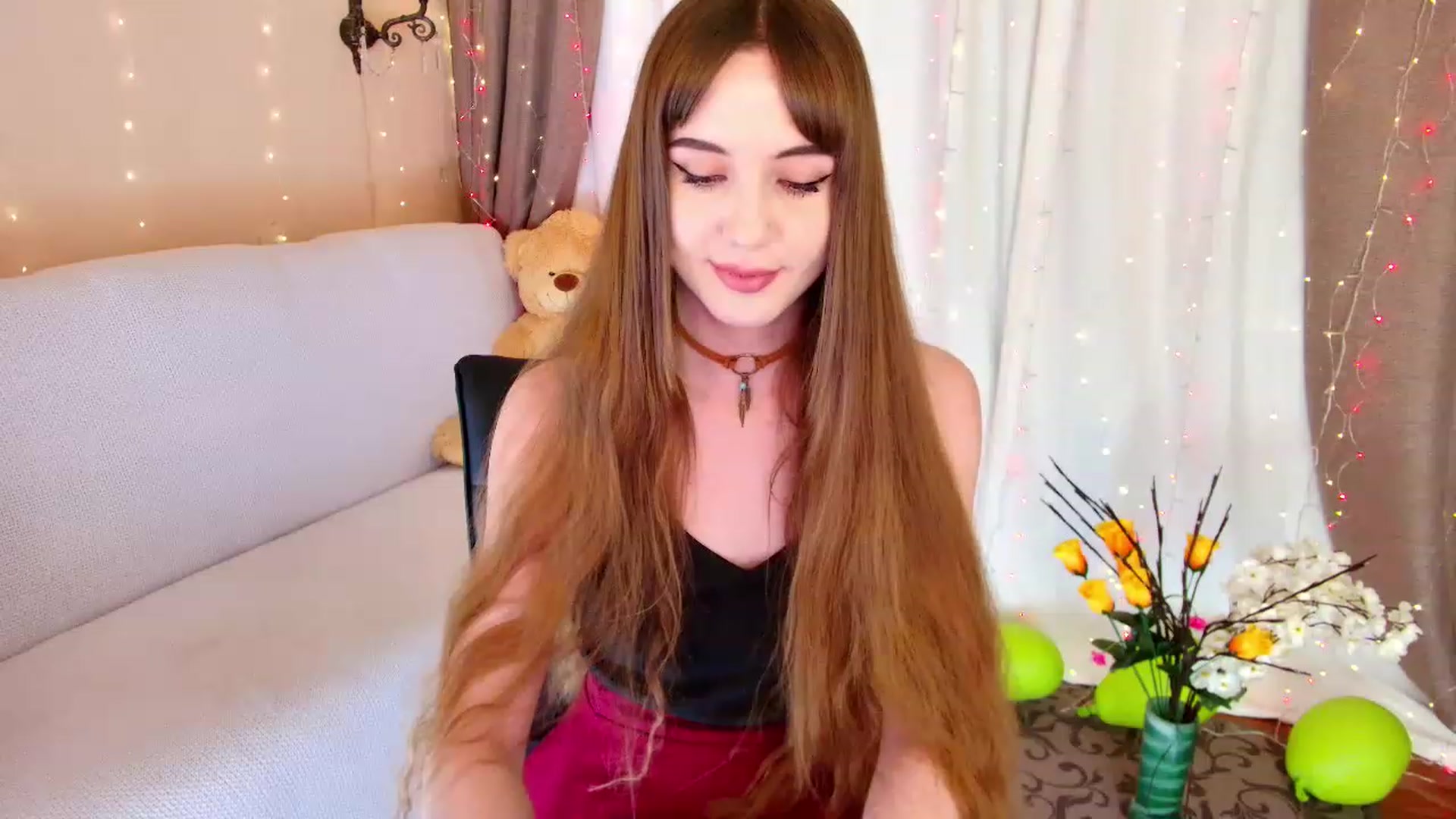 Gallery image thumbnail from Innocent_Soul's myfreecams stream on, 11/28/2022, 18:39 image 15 of 20