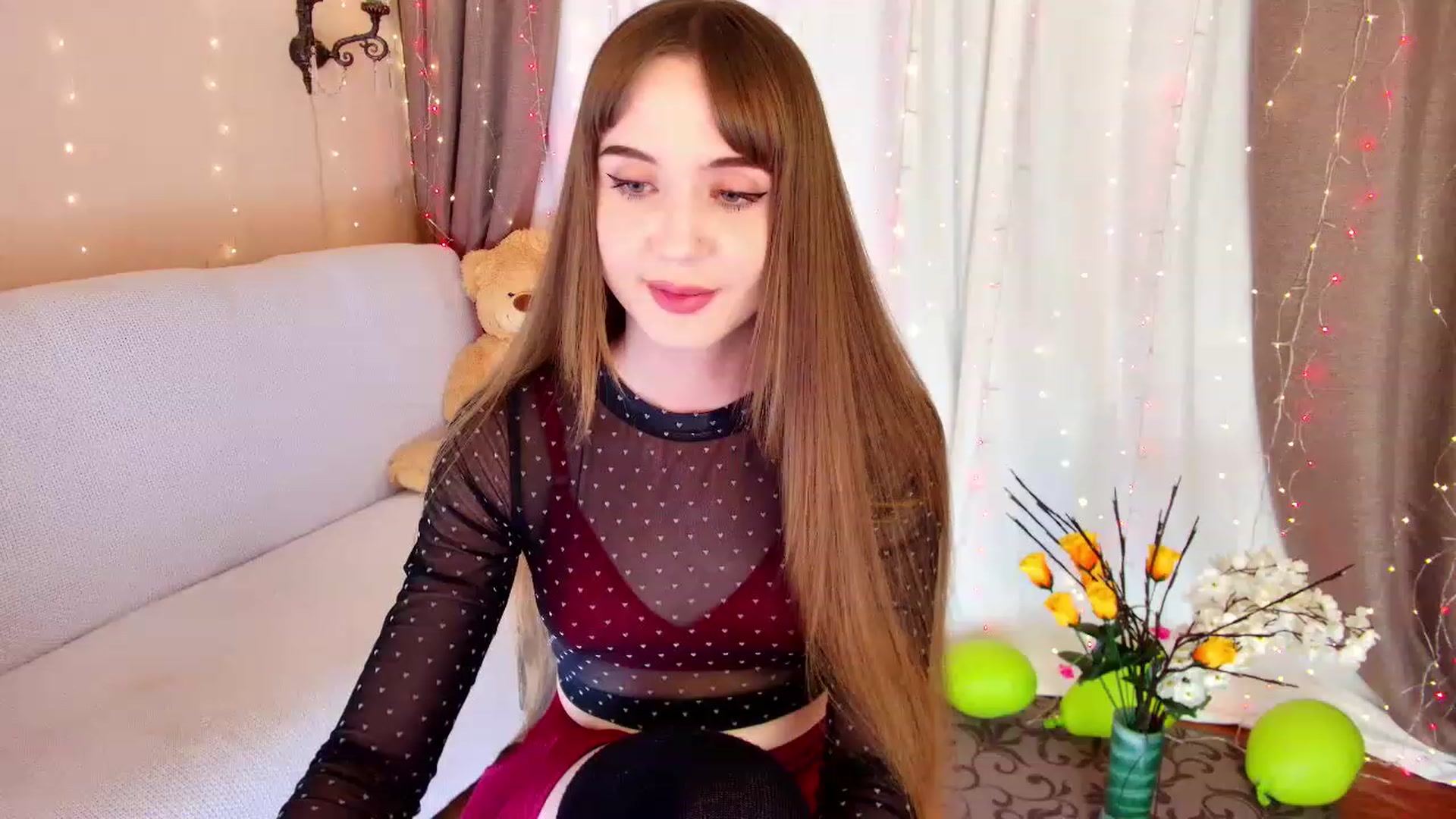 Gallery image thumbnail from Innocent_Soul's myfreecams stream on, 12/02/2022, 18:35 image 2 of 20