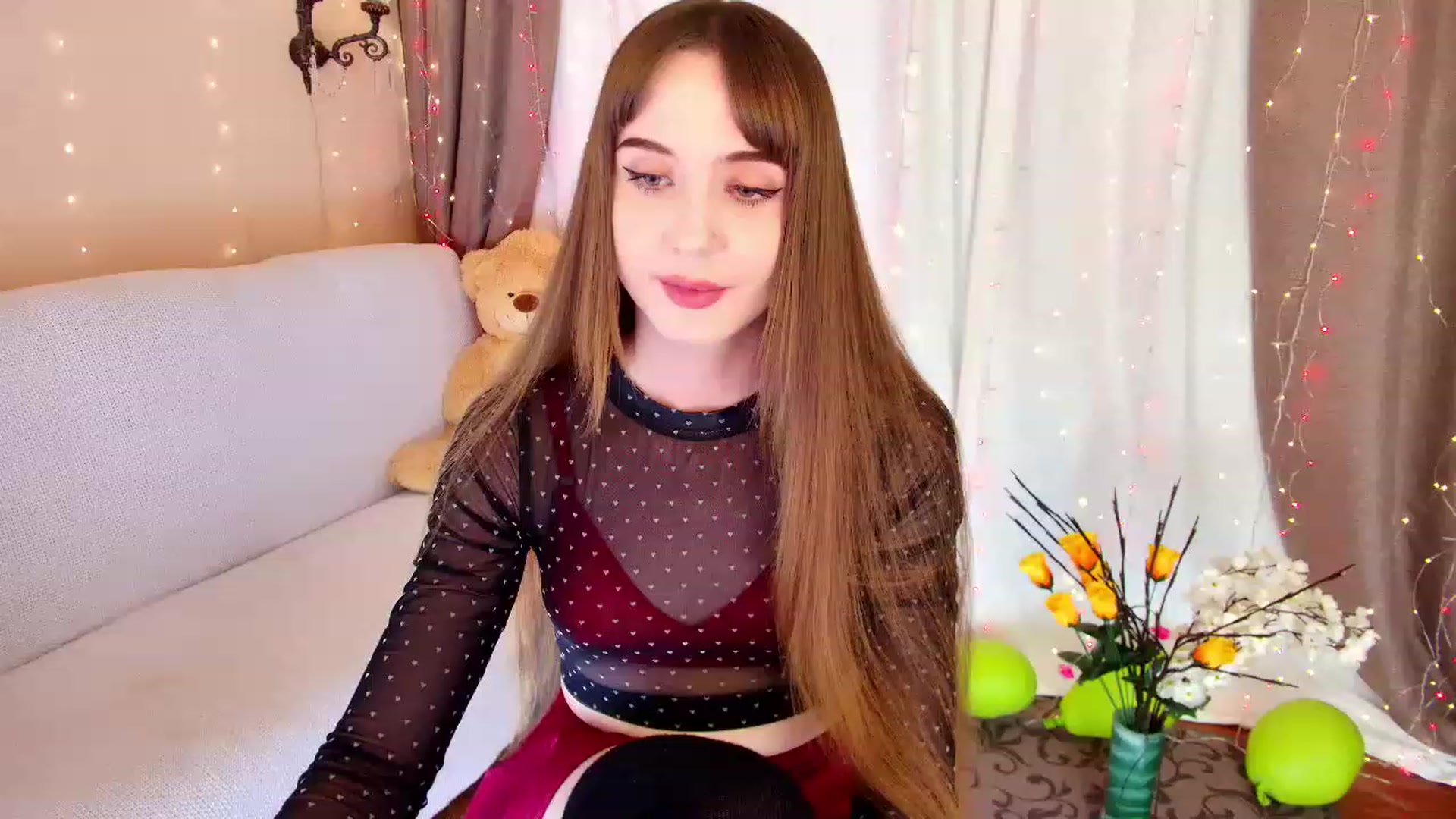 Gallery image thumbnail from Innocent_Soul's myfreecams stream on, 12/02/2022, 18:35 image 3 of 20