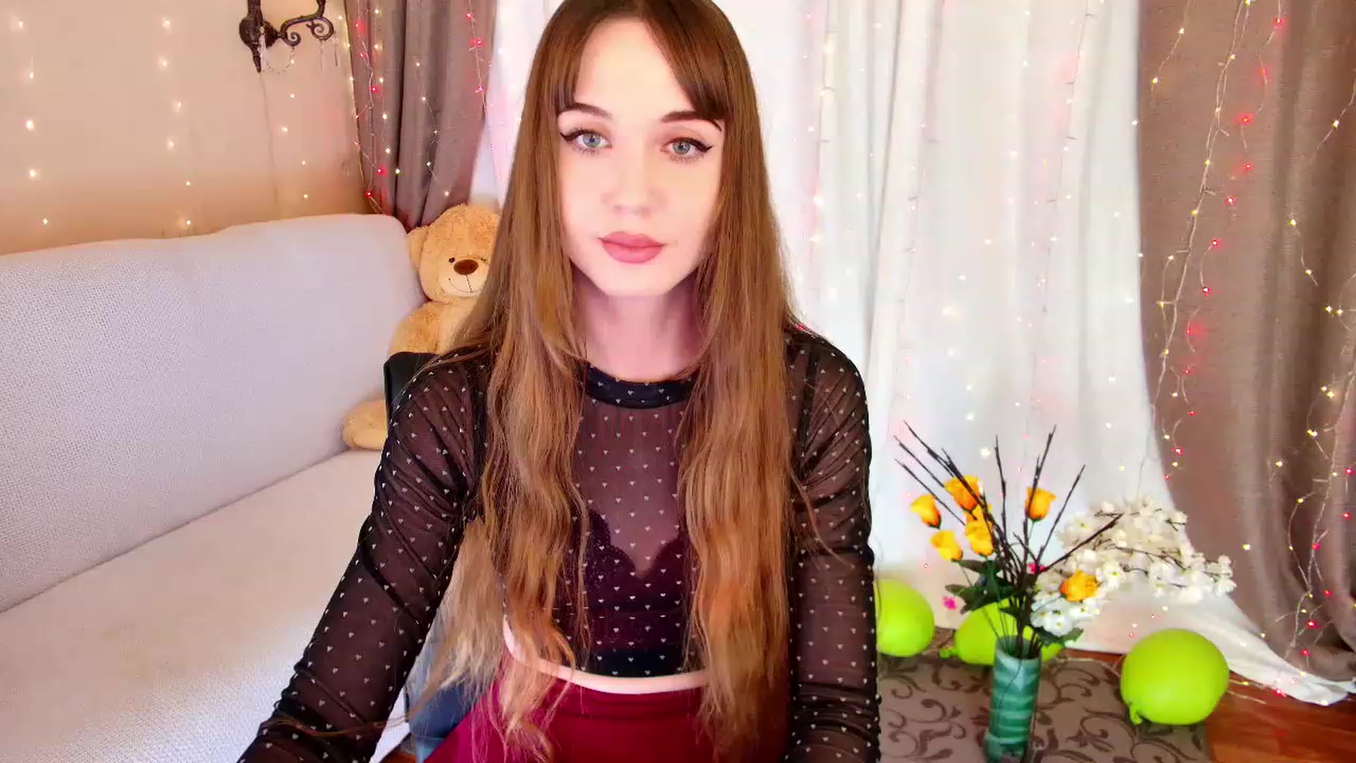 Gallery image thumbnail from Innocent_Soul's myfreecams stream on, 12/06/2022, 17:23 image 3 of 20