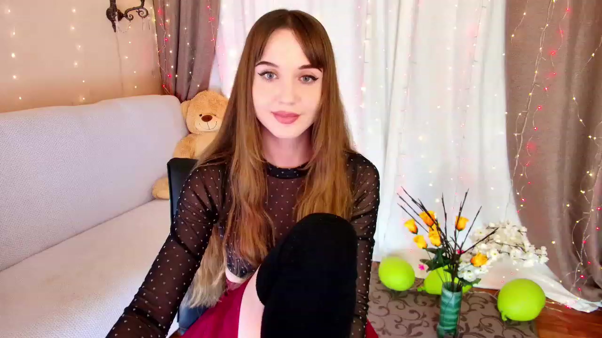 Gallery image thumbnail from Innocent_Soul's myfreecams stream on, 12/06/2022, 17:23 image 9 of 20
