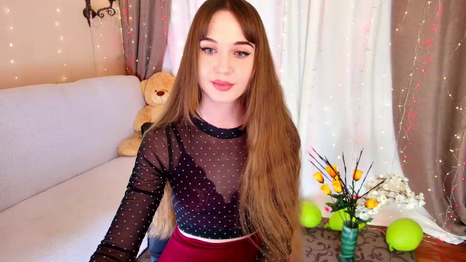 Gallery image thumbnail from Innocent_Soul's myfreecams stream on, 12/06/2022, 19:54 image 3 of 20