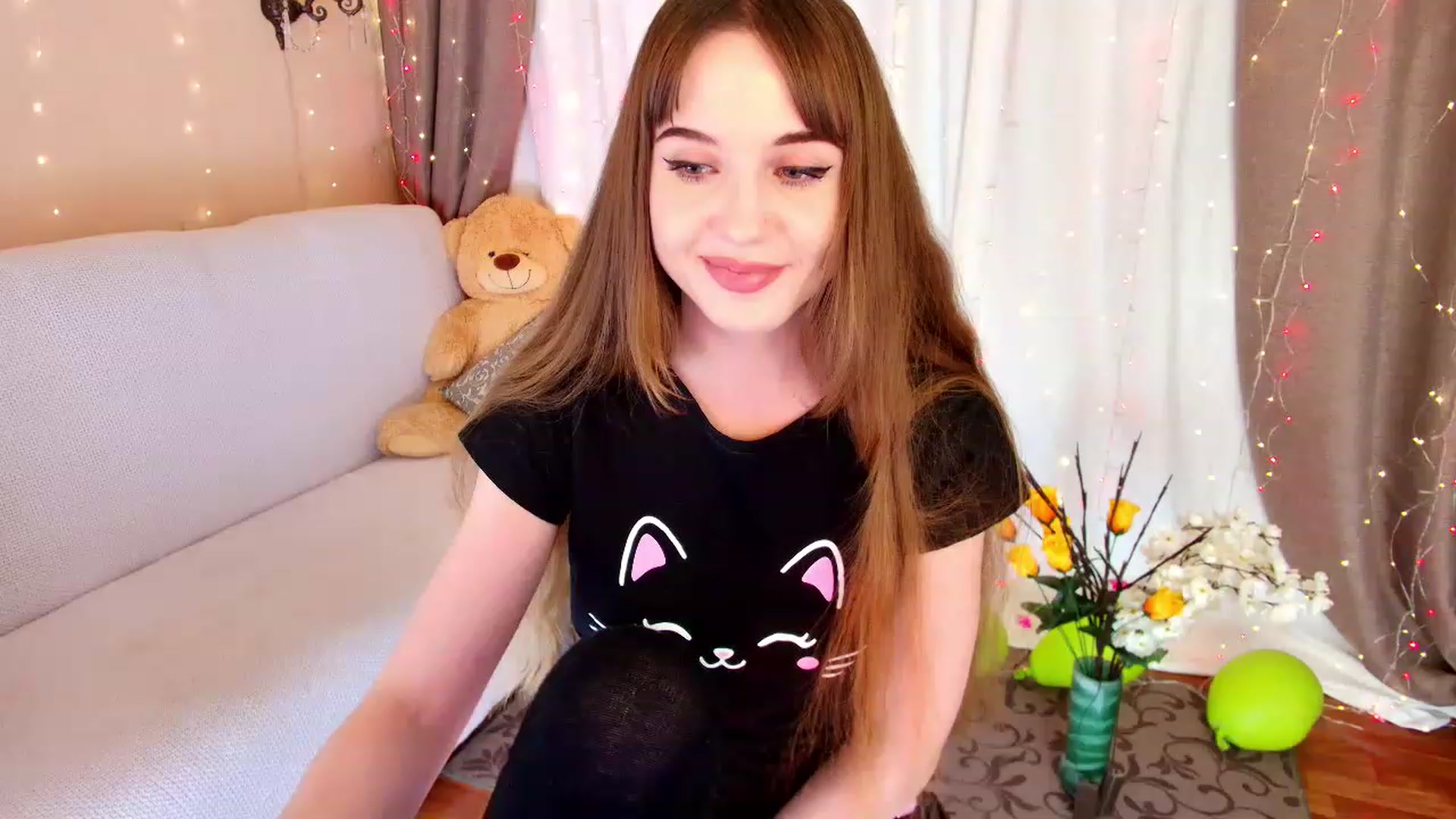 Gallery image thumbnail from Innocent_Soul's myfreecams stream on, 12/06/2022, 19:54 image 20 of 20