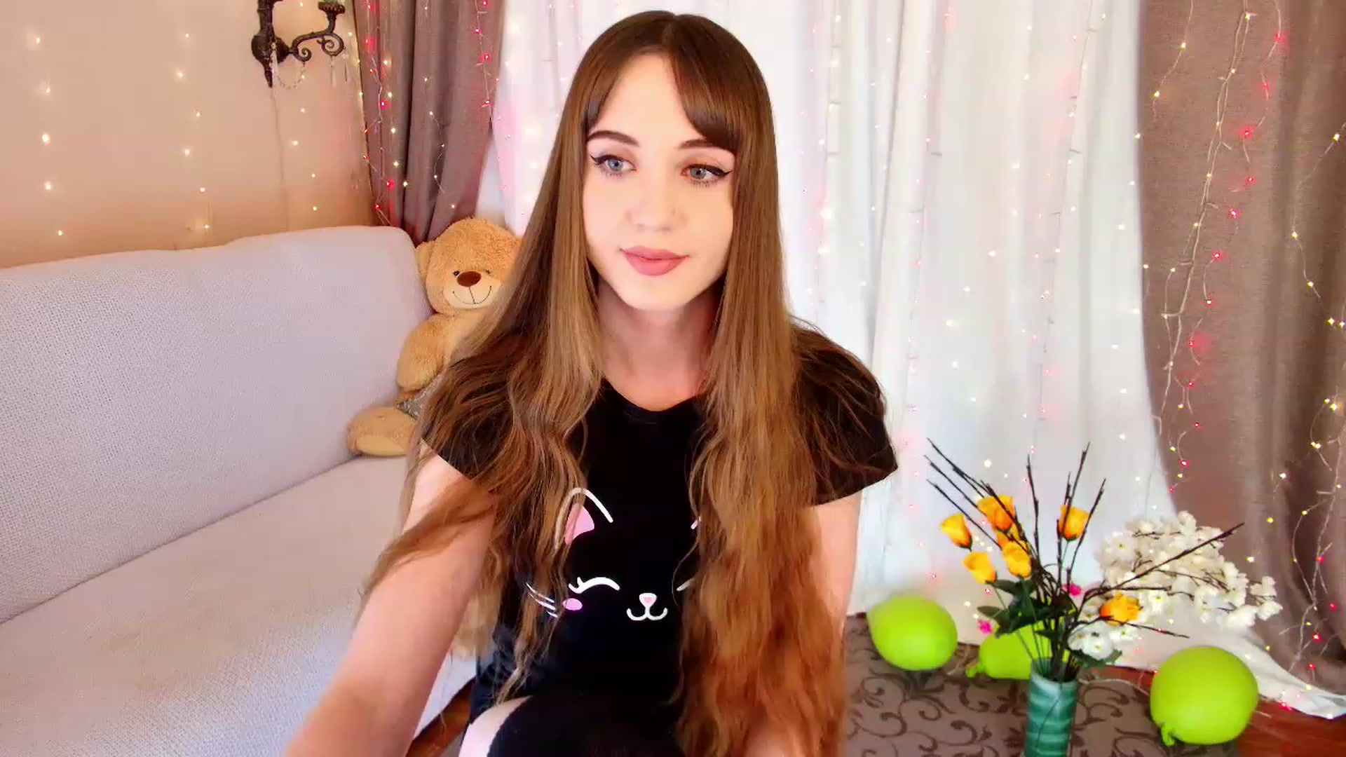Gallery image thumbnail from Innocent_Soul's myfreecams stream on, 12/10/2022, 15:44 image 1 of 20