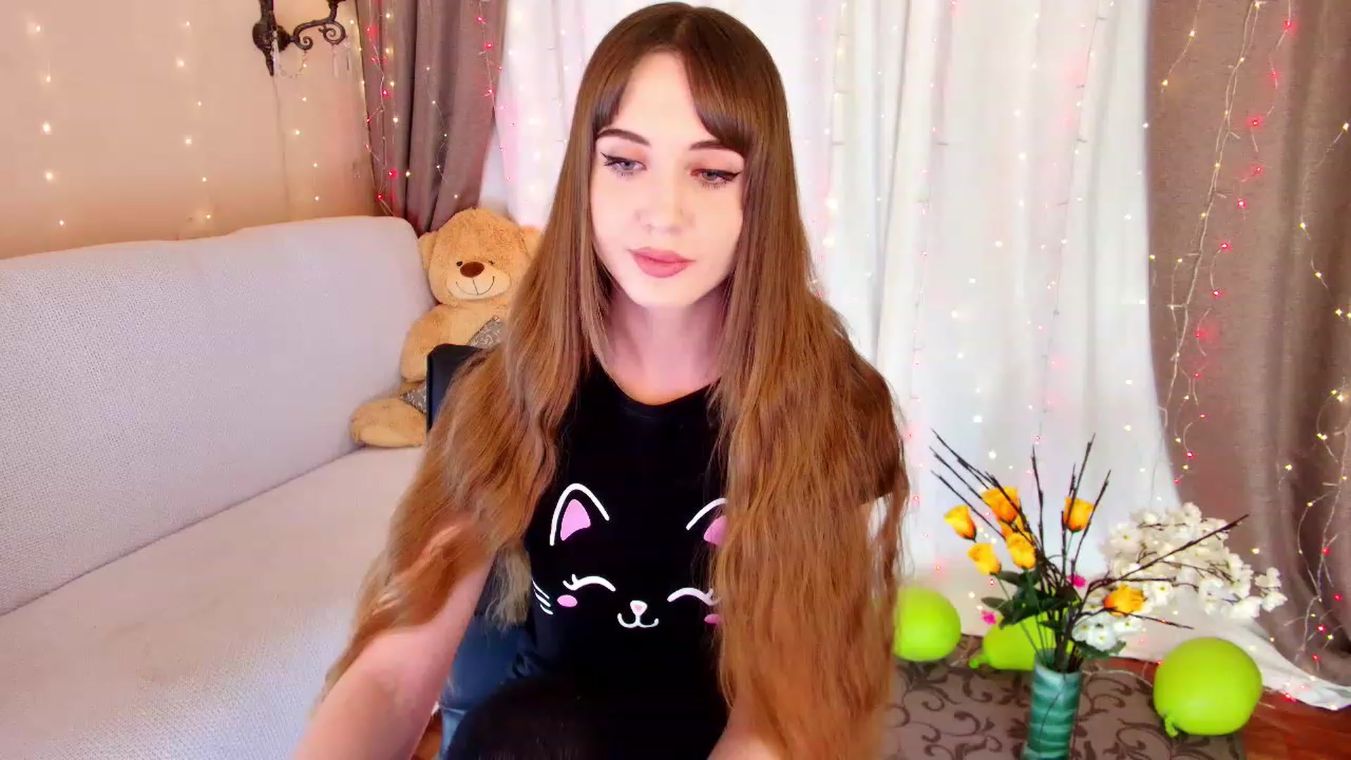 Gallery image thumbnail from Innocent_Soul's myfreecams stream on, 12/10/2022, 16:14 image 6 of 20