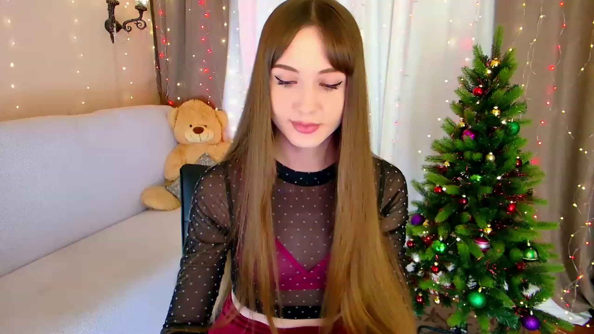 Gallery image thumbnail from Innocent_Soul's myfreecams stream on, 12/28/2022, 17:11 image 4 of 20