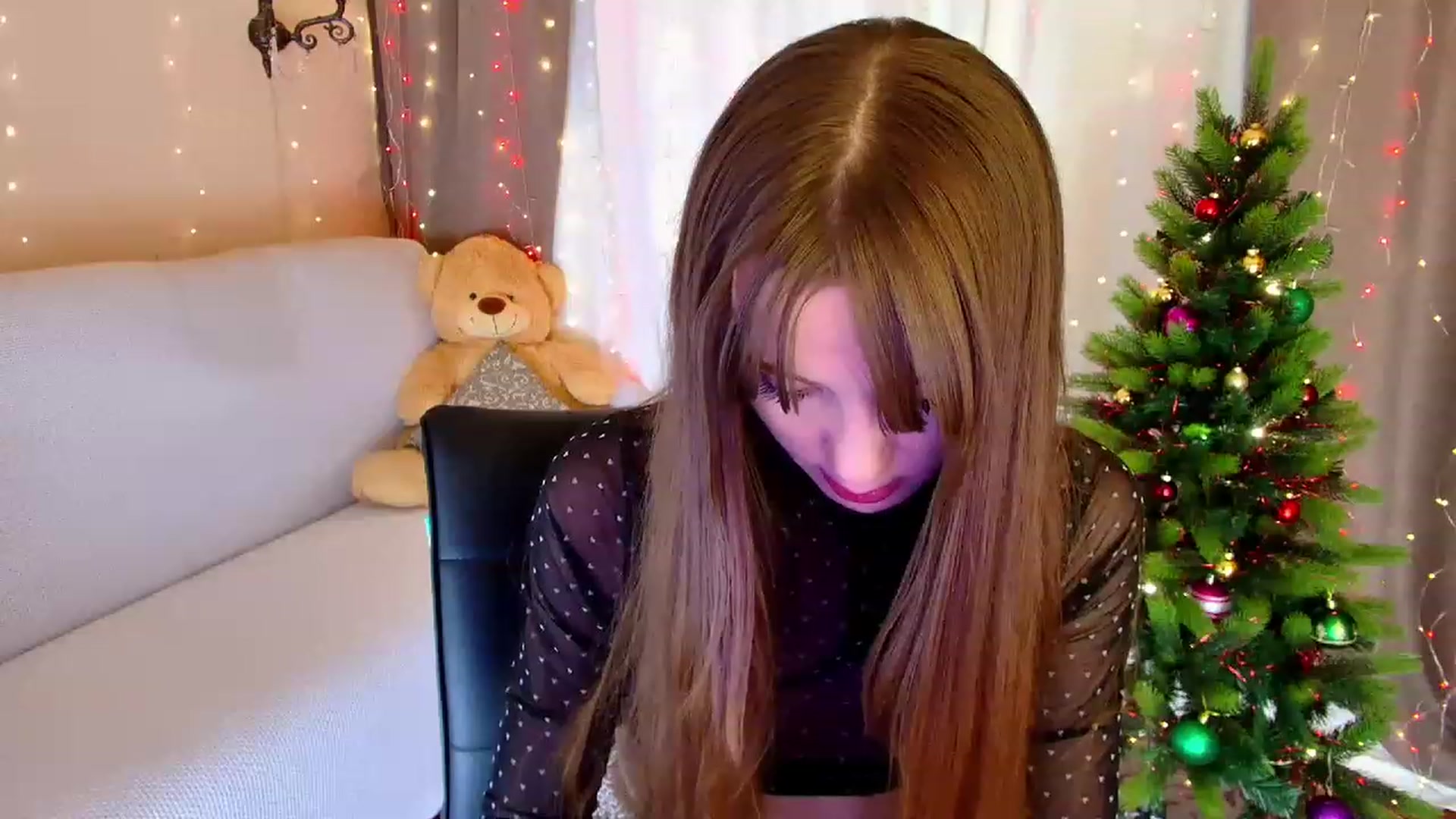 Gallery image thumbnail from Innocent_Soul's myfreecams stream on, 12/29/2022, 21:33 image 20 of 20