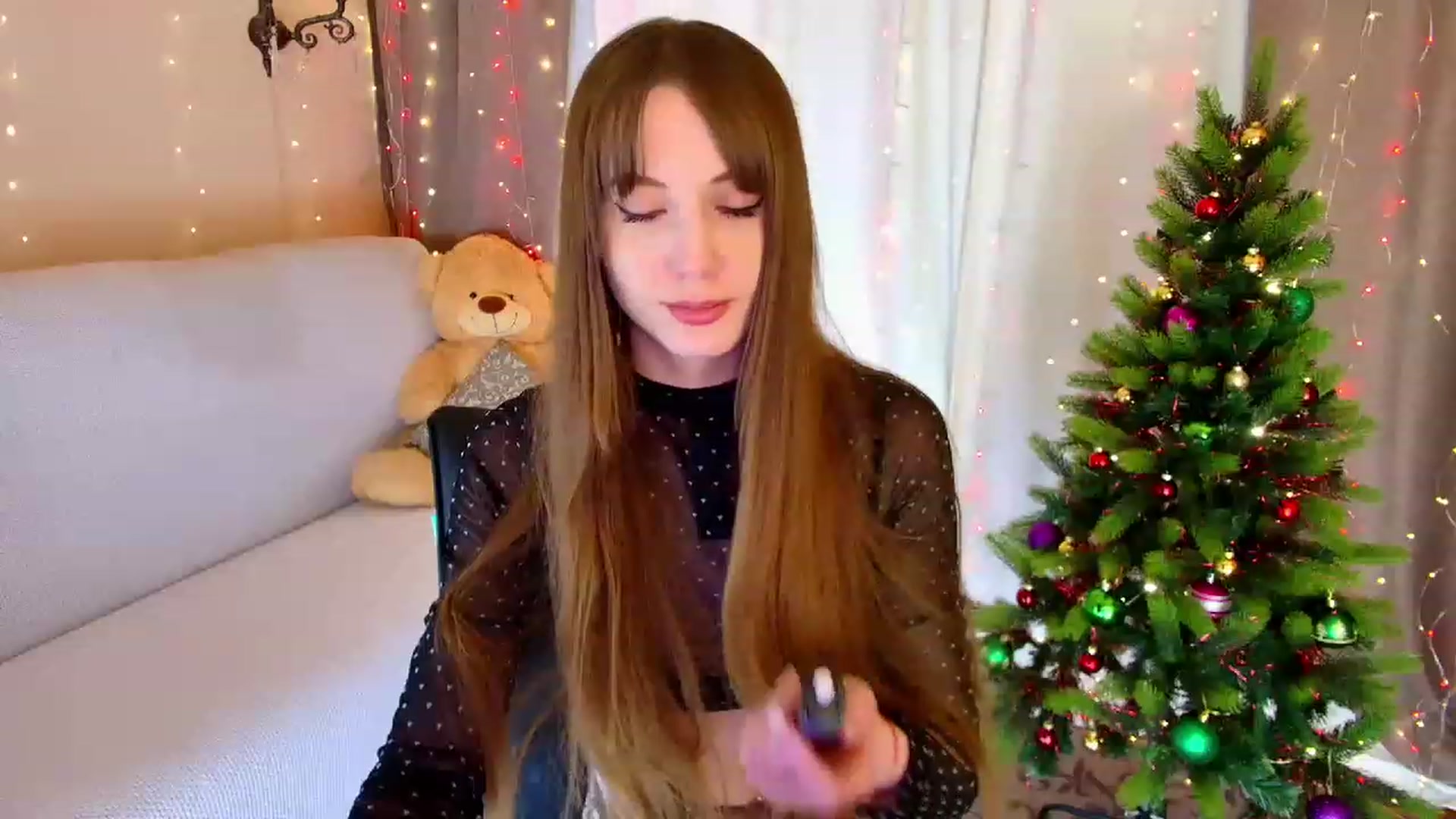 Gallery image thumbnail from Innocent_Soul's myfreecams stream on, 12/29/2022, 21:33 image 7 of 20